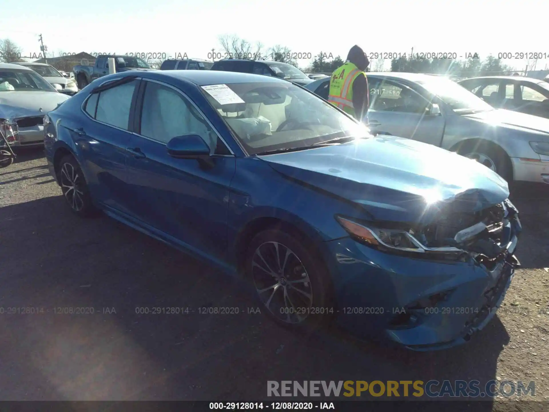 1 Photograph of a damaged car 4T1G11AKXLU348138 TOYOTA CAMRY 2020