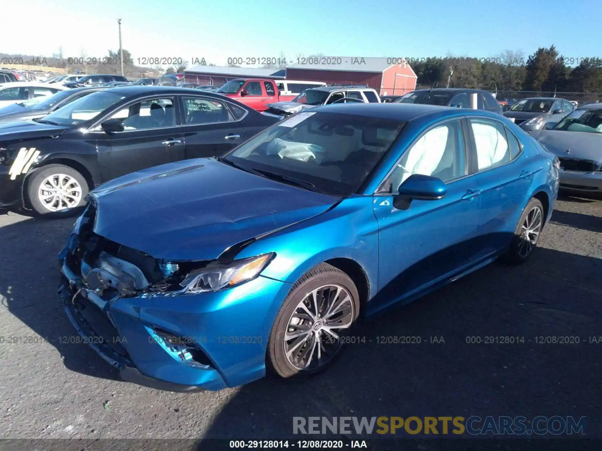 2 Photograph of a damaged car 4T1G11AKXLU348138 TOYOTA CAMRY 2020