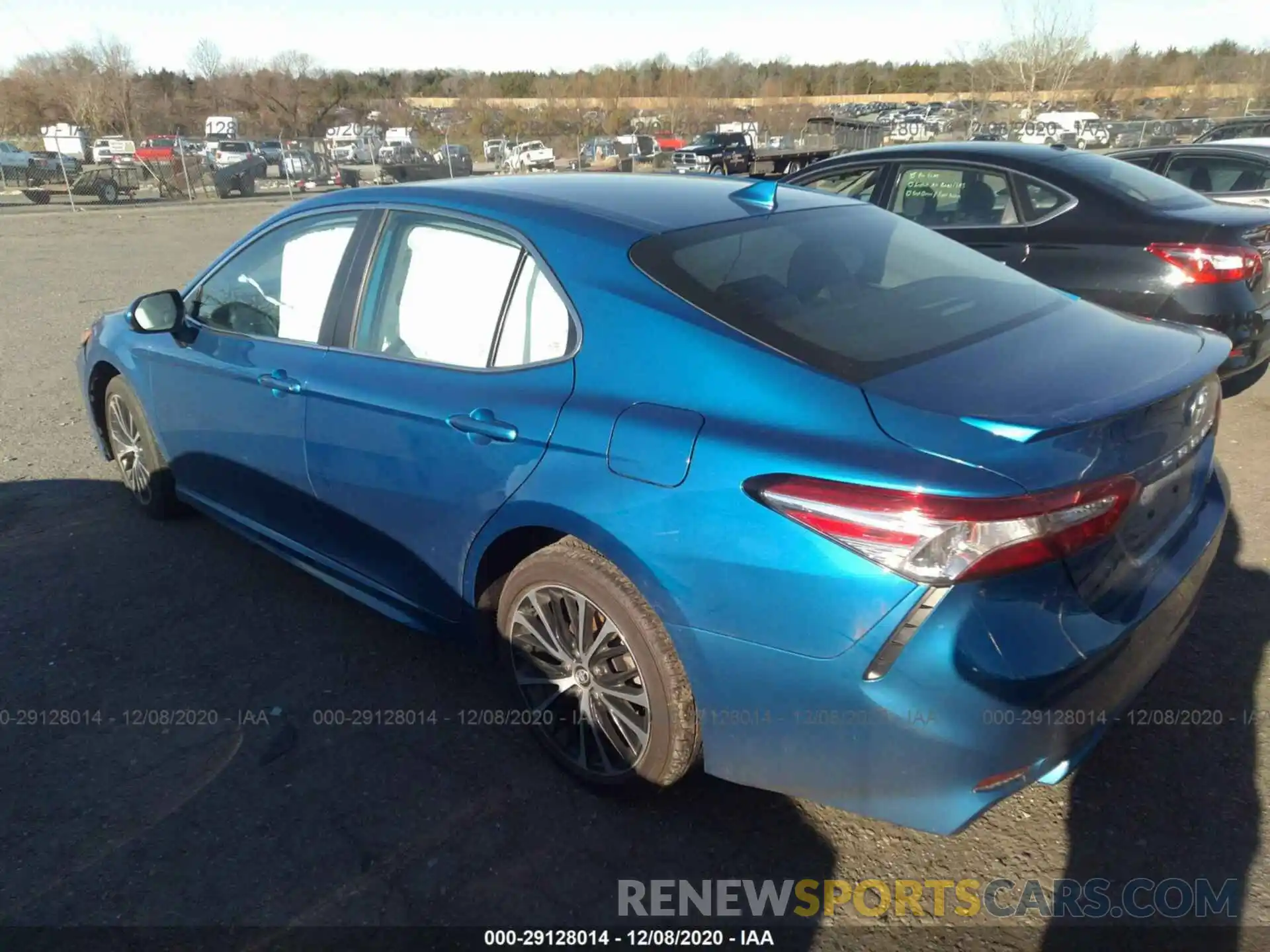 3 Photograph of a damaged car 4T1G11AKXLU348138 TOYOTA CAMRY 2020