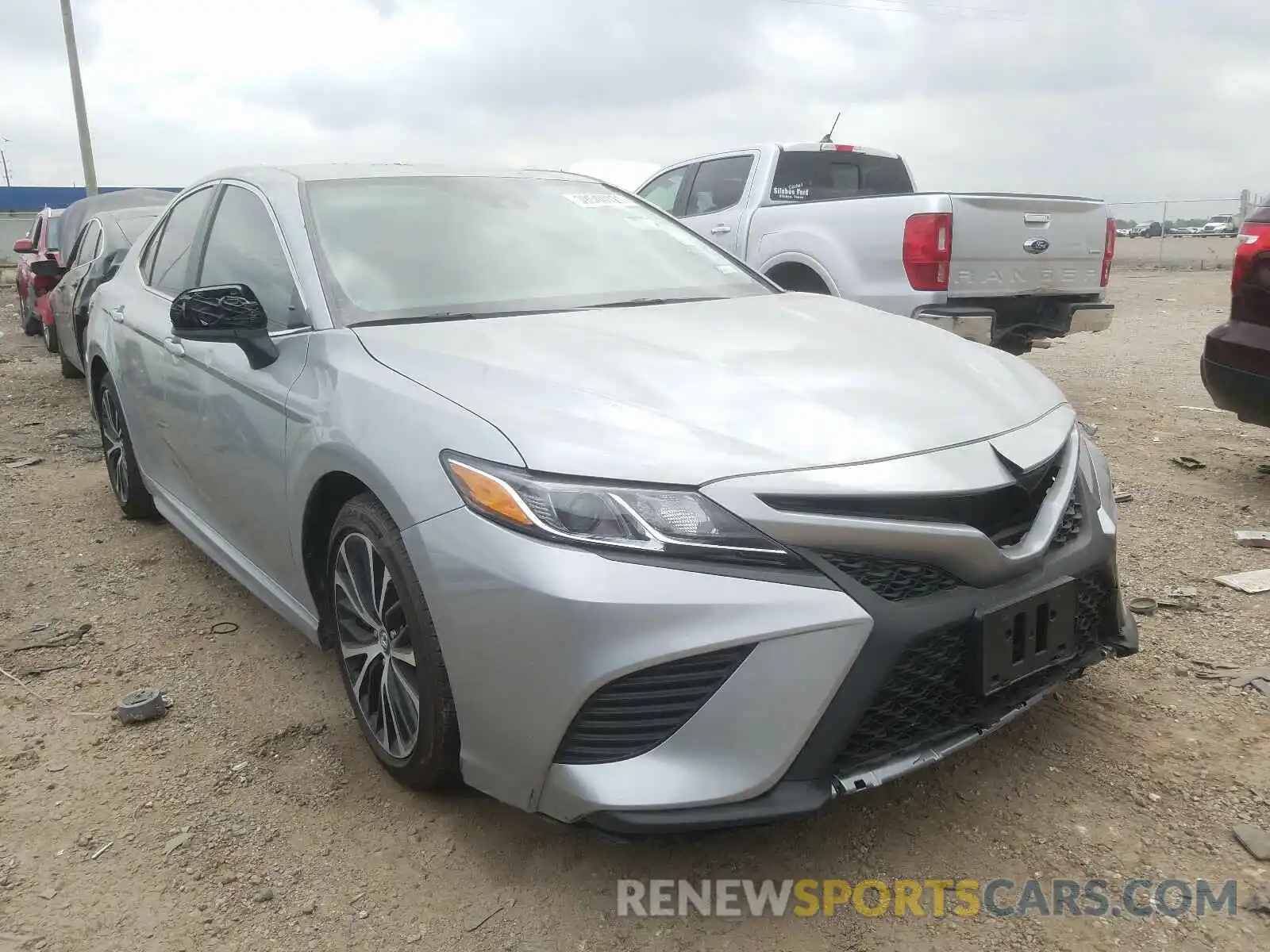 1 Photograph of a damaged car 4T1G11AKXLU348947 TOYOTA CAMRY 2020