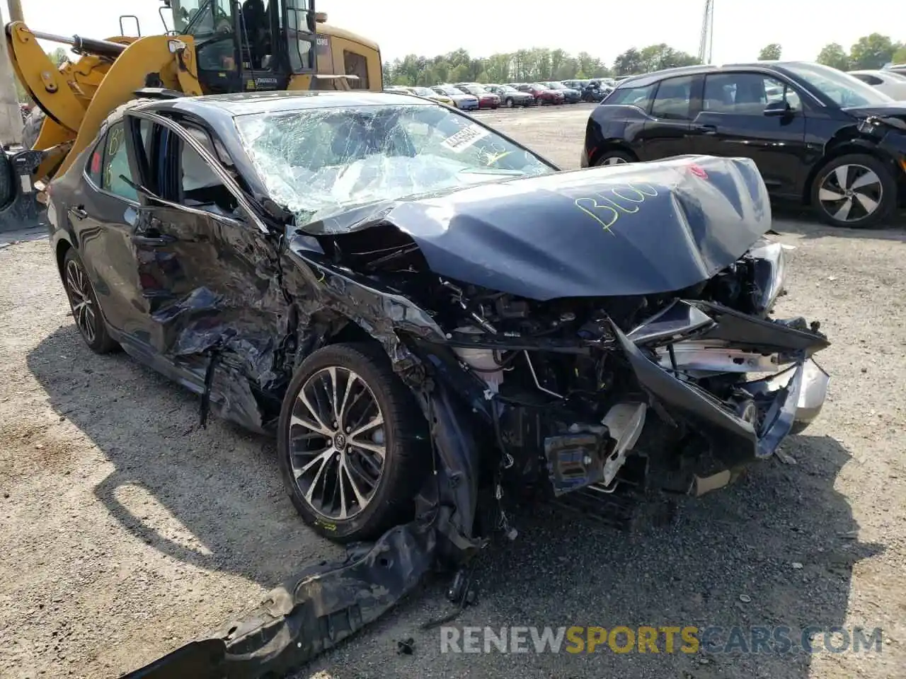 9 Photograph of a damaged car 4T1G11AKXLU350679 TOYOTA CAMRY 2020