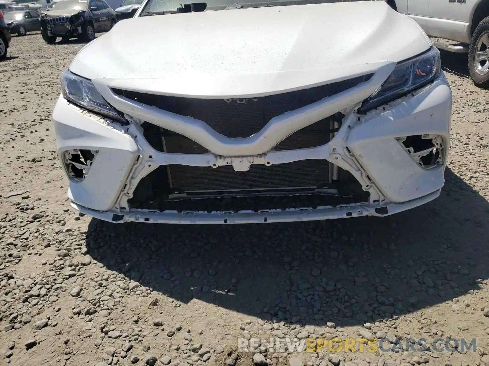 9 Photograph of a damaged car 4T1G11AKXLU353999 TOYOTA CAMRY 2020