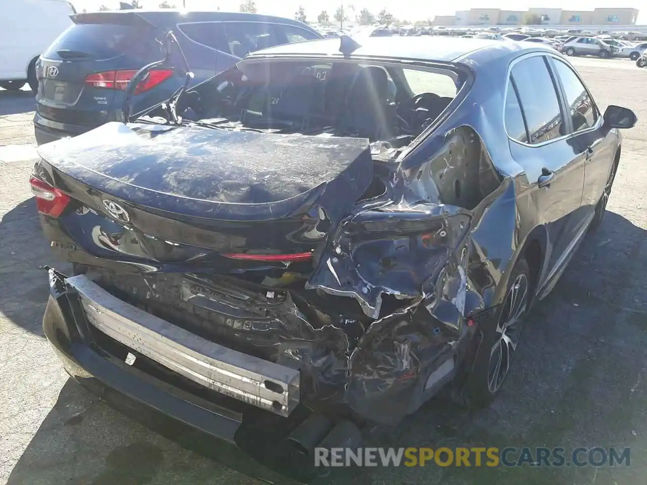 4 Photograph of a damaged car 4T1G11AKXLU354599 TOYOTA CAMRY 2020