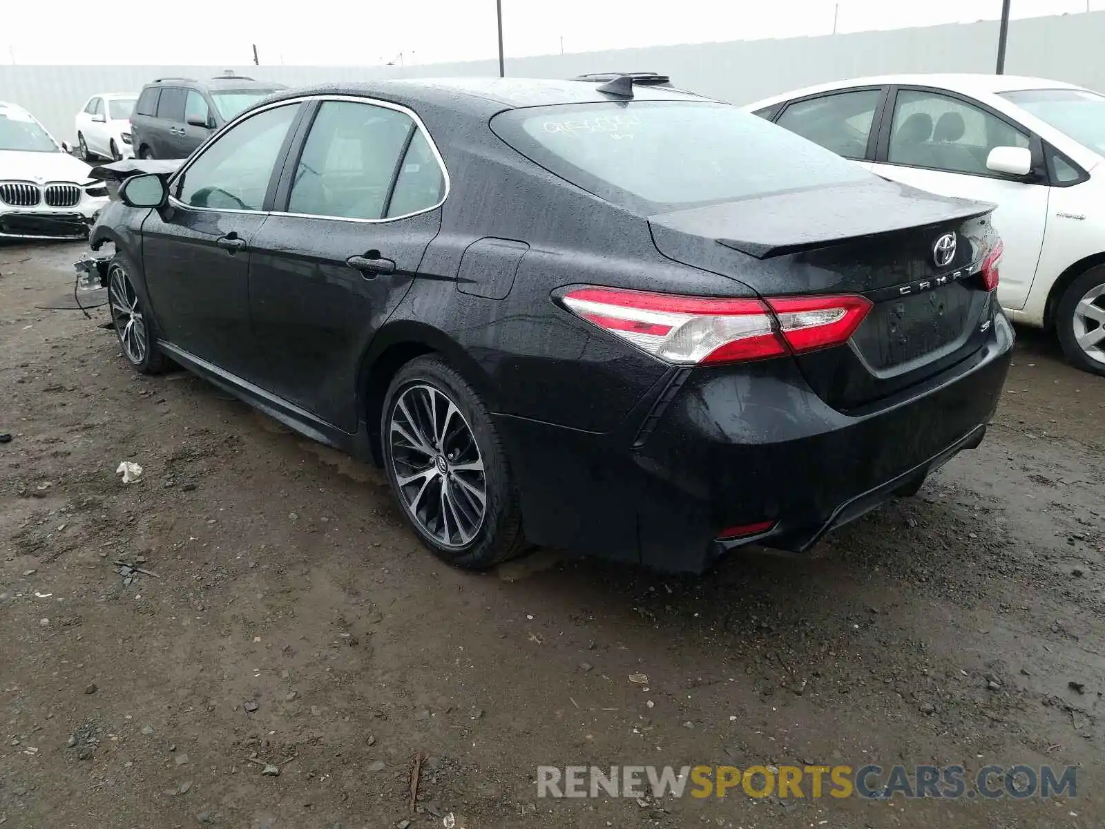 3 Photograph of a damaged car 4T1G11AKXLU355638 TOYOTA CAMRY 2020