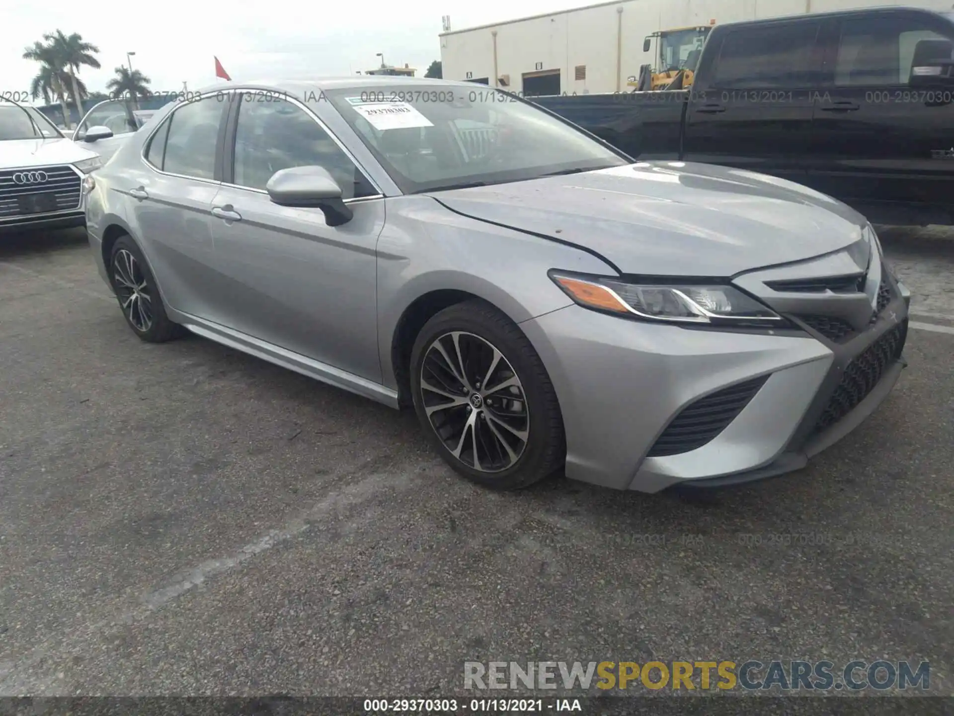 1 Photograph of a damaged car 4T1G11AKXLU356921 TOYOTA CAMRY 2020