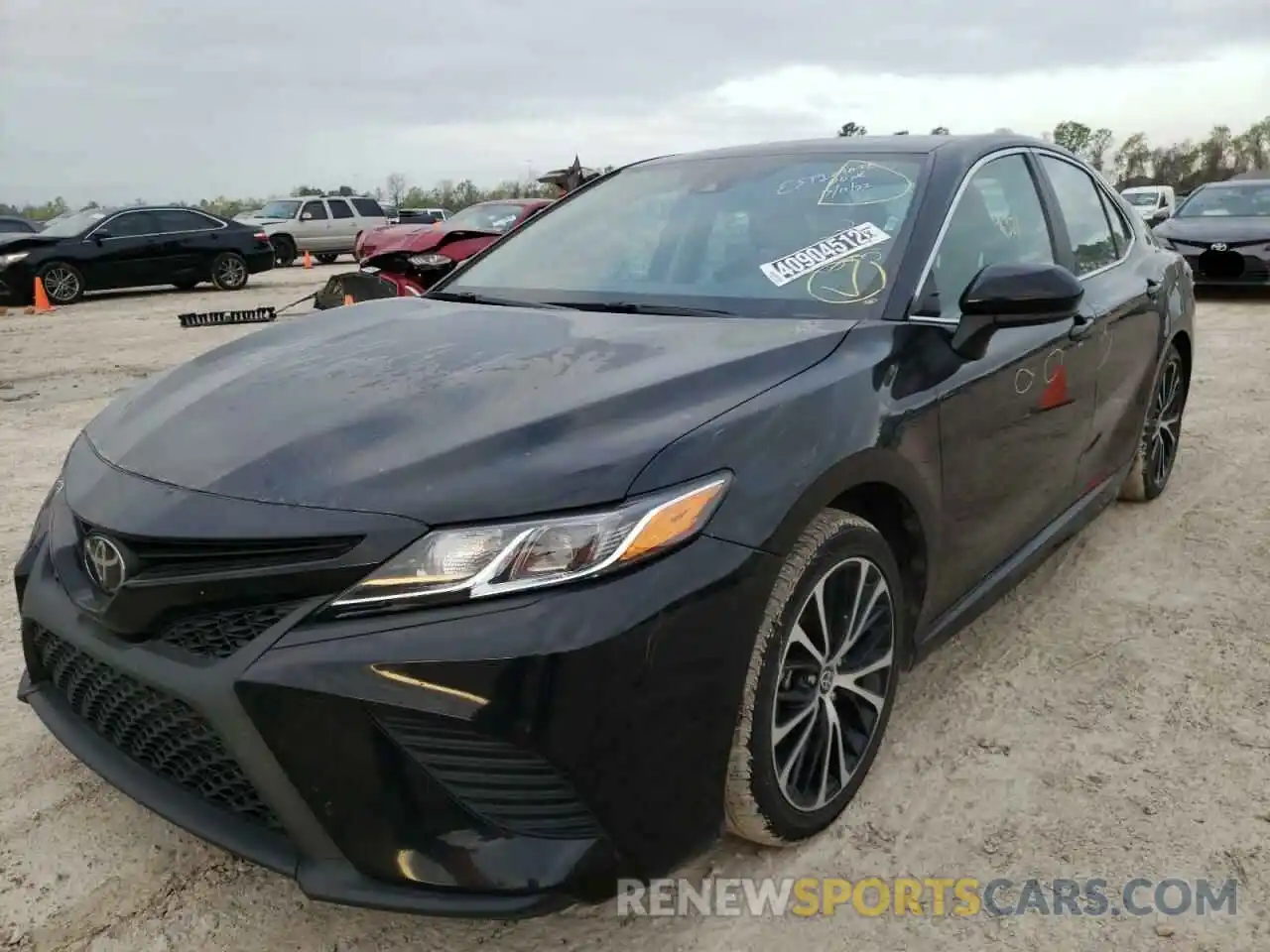 2 Photograph of a damaged car 4T1G11AKXLU358118 TOYOTA CAMRY 2020