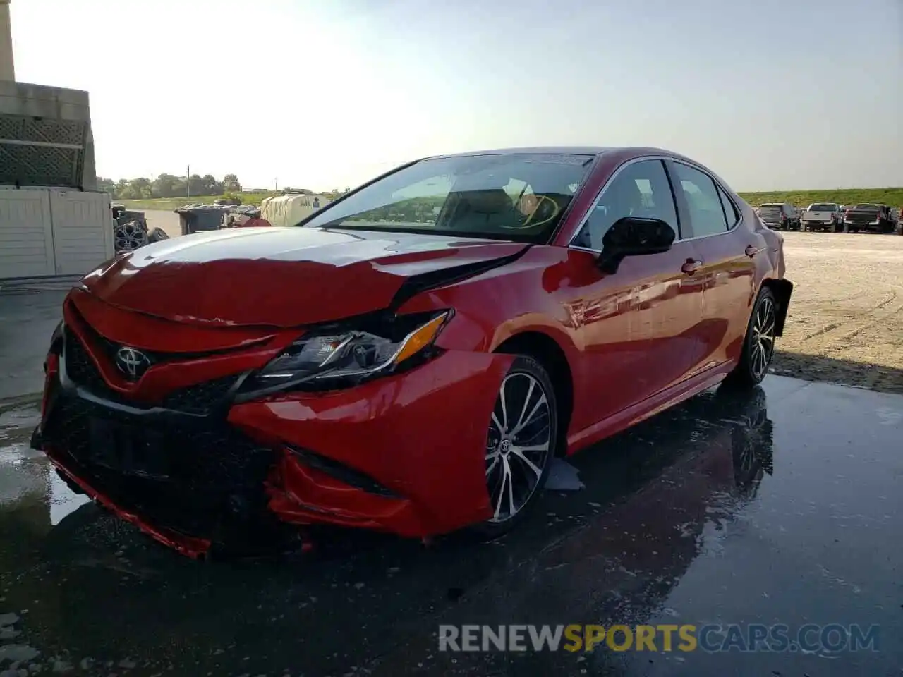 2 Photograph of a damaged car 4T1G11AKXLU359334 TOYOTA CAMRY 2020