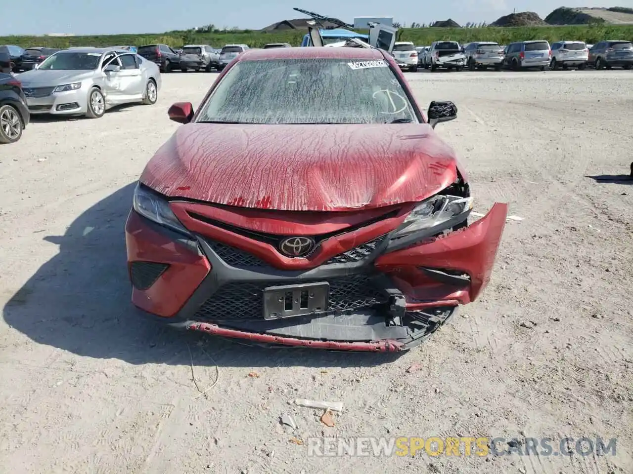 9 Photograph of a damaged car 4T1G11AKXLU359334 TOYOTA CAMRY 2020