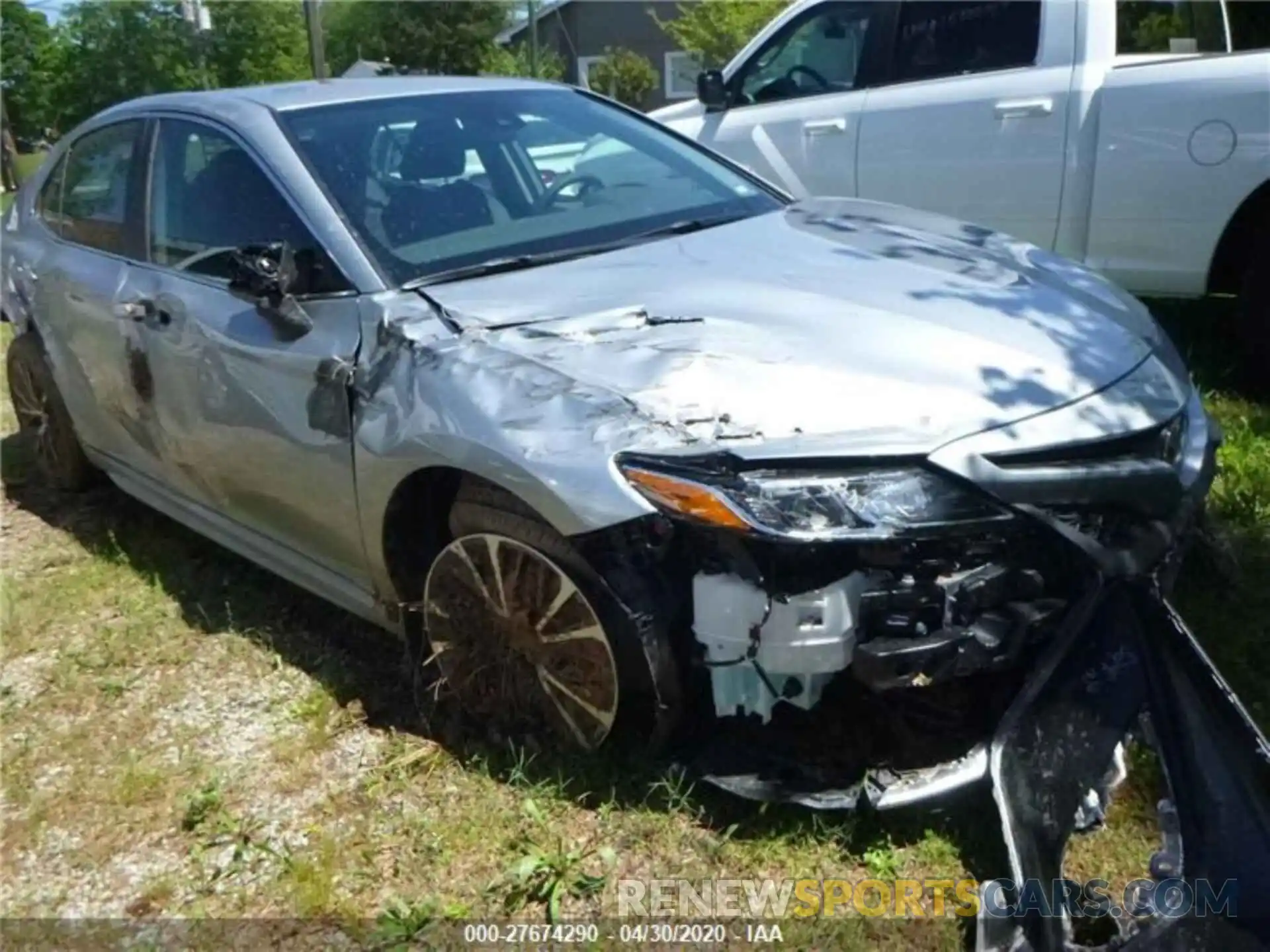 6 Photograph of a damaged car 4T1G11AKXLU359818 TOYOTA CAMRY 2020