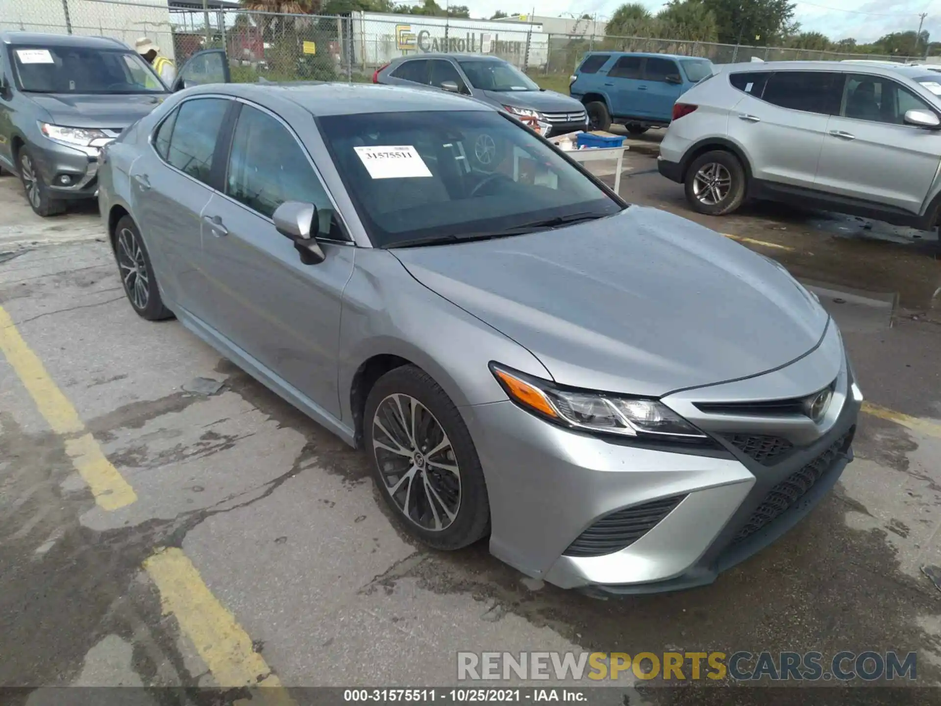 1 Photograph of a damaged car 4T1G11AKXLU359950 TOYOTA CAMRY 2020