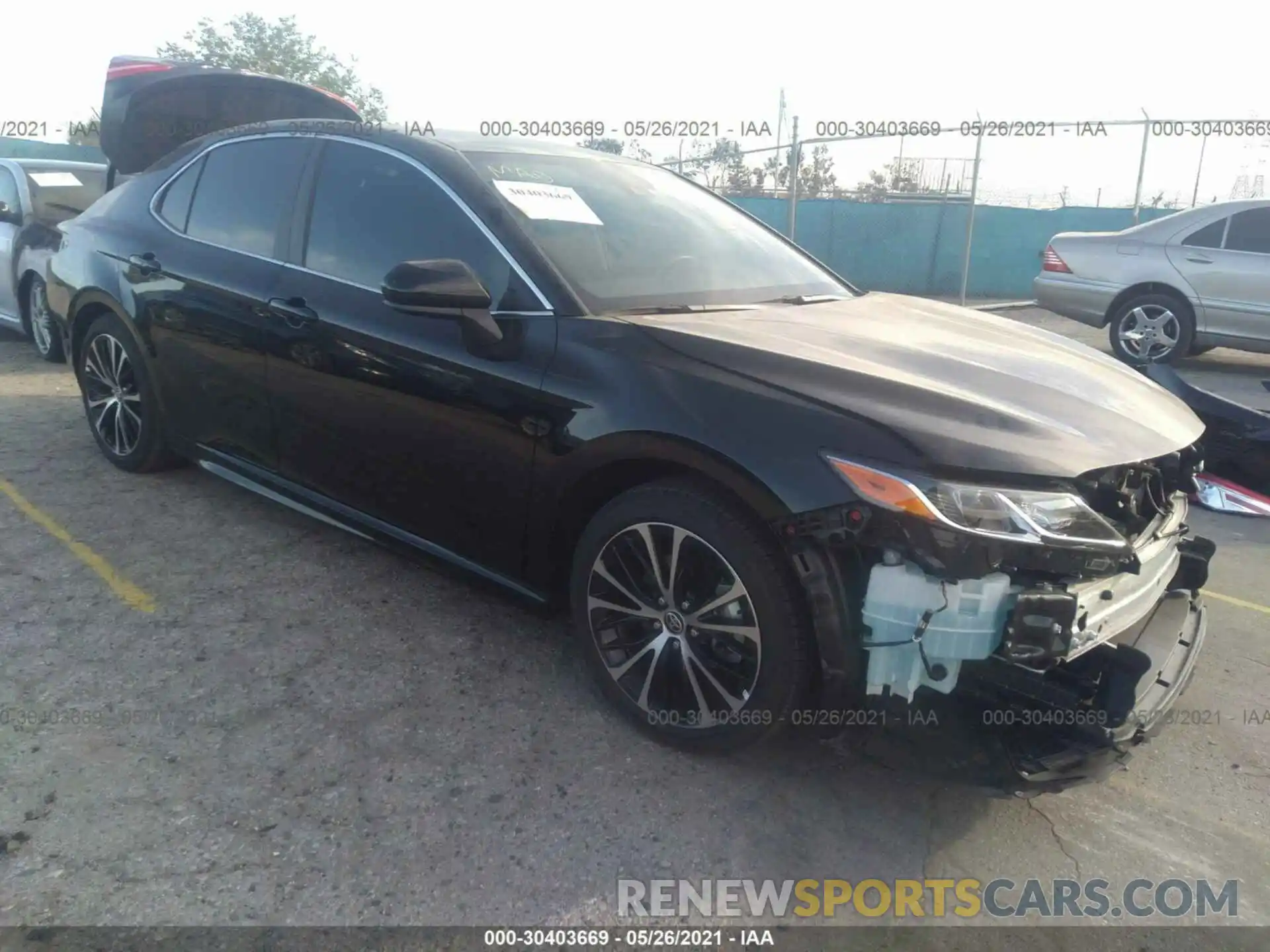 1 Photograph of a damaged car 4T1G11AKXLU362248 TOYOTA CAMRY 2020