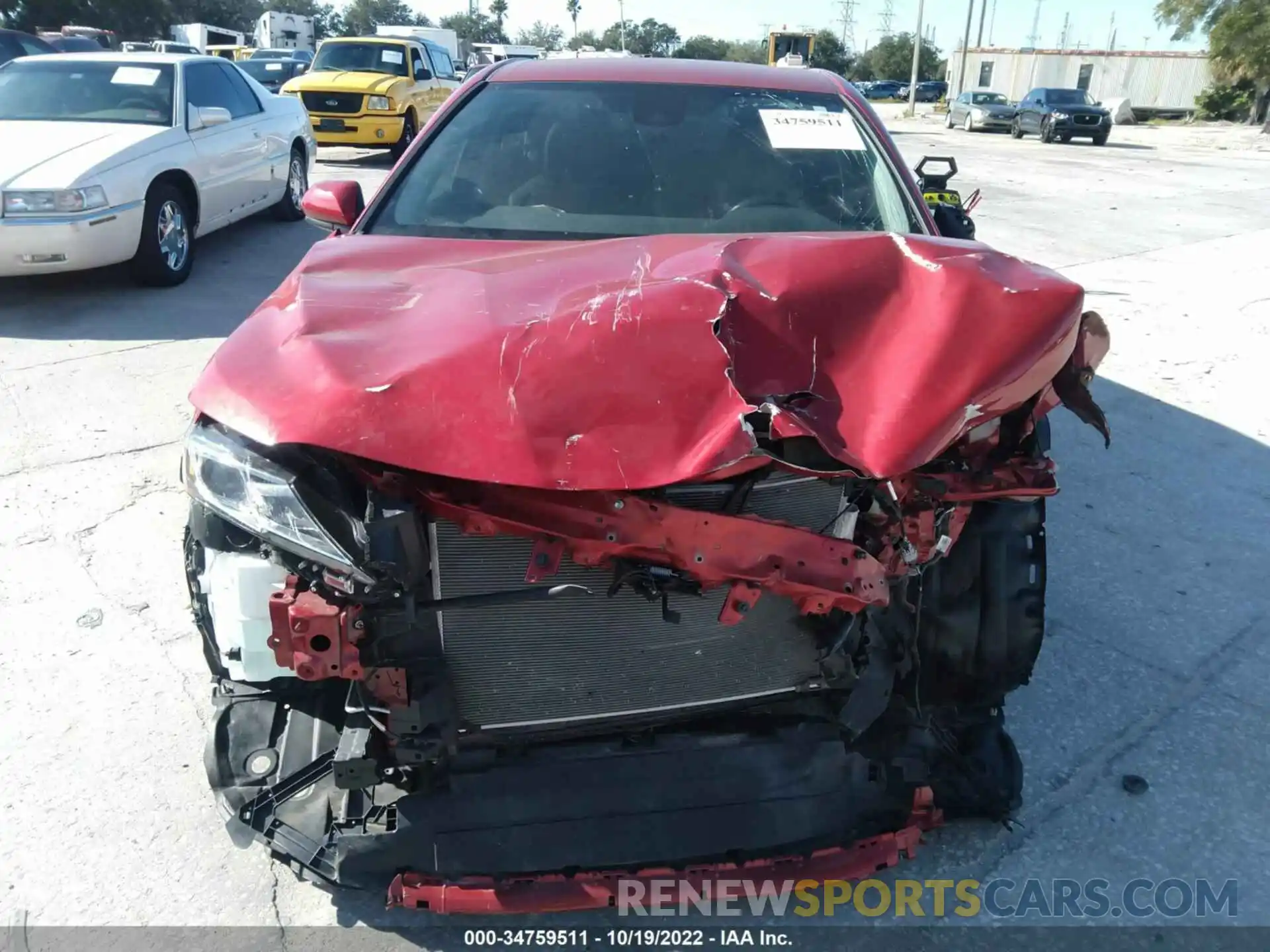 6 Photograph of a damaged car 4T1G11AKXLU362489 TOYOTA CAMRY 2020