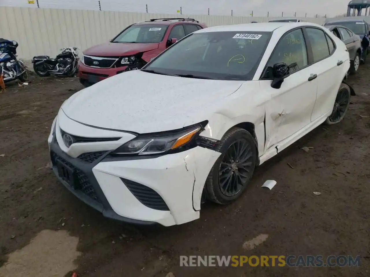 2 Photograph of a damaged car 4T1G11AKXLU363514 TOYOTA CAMRY 2020