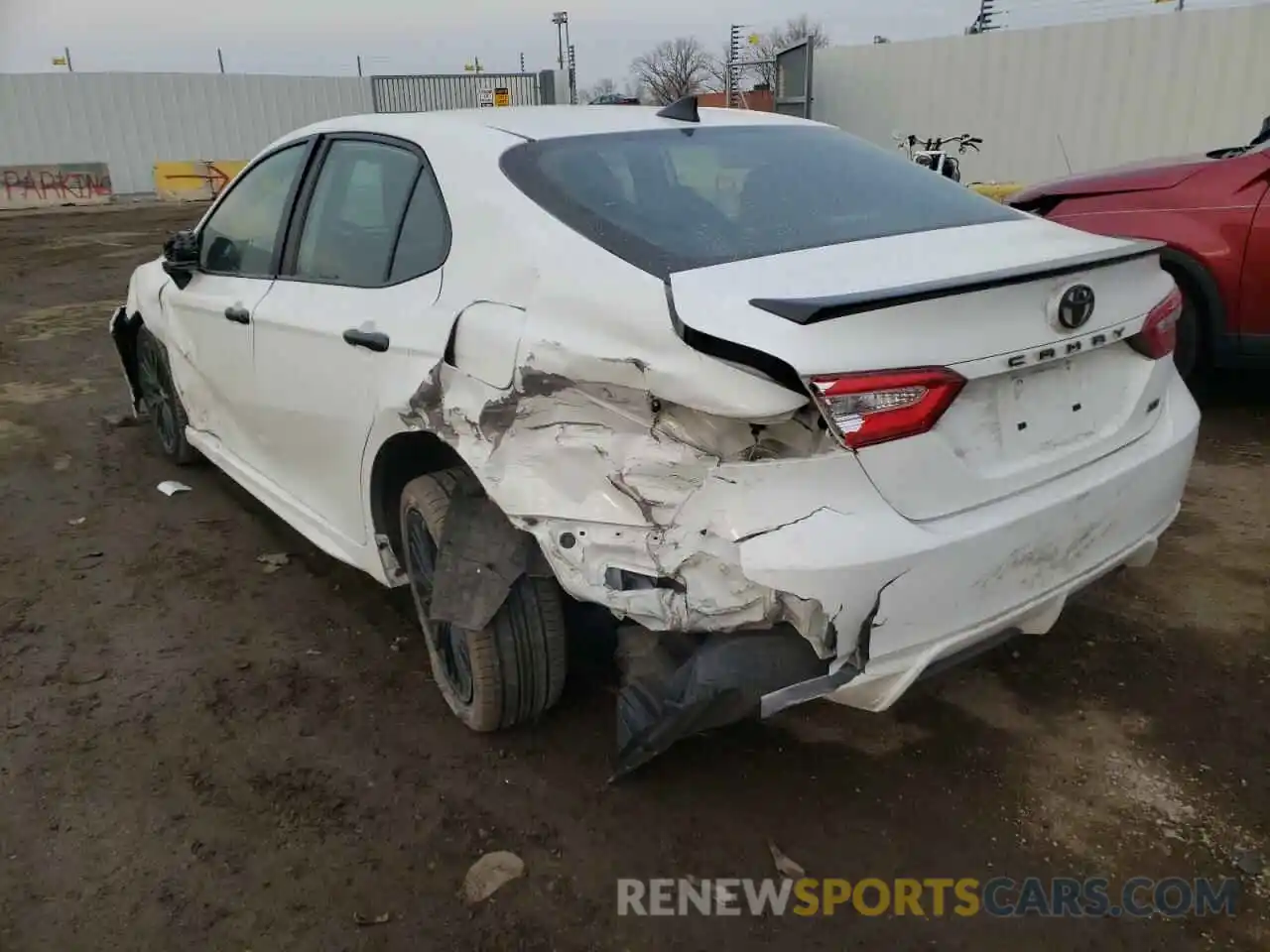 3 Photograph of a damaged car 4T1G11AKXLU363514 TOYOTA CAMRY 2020