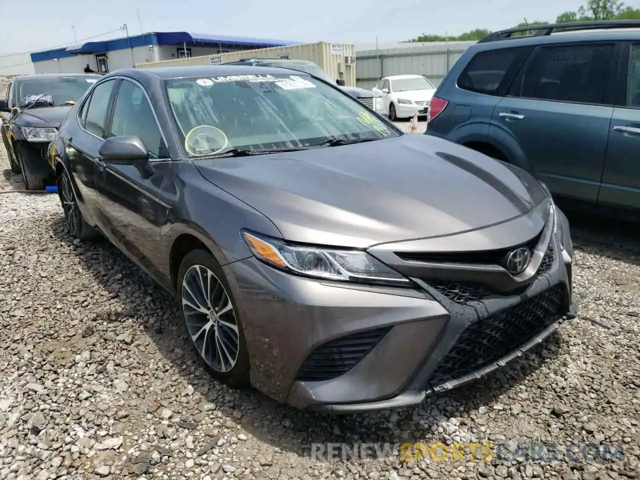 1 Photograph of a damaged car 4T1G11AKXLU371192 TOYOTA CAMRY 2020