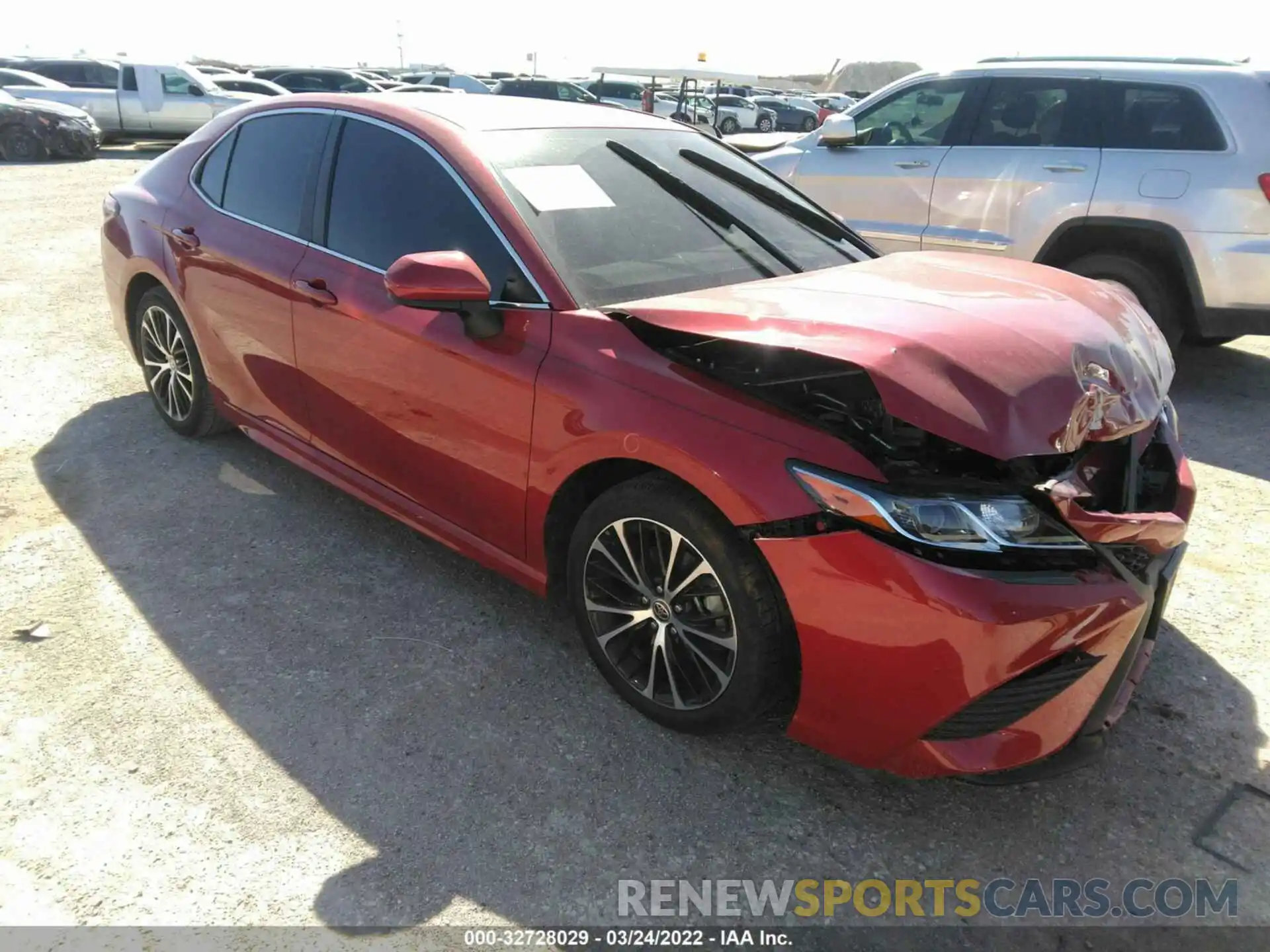 1 Photograph of a damaged car 4T1G11AKXLU371287 TOYOTA CAMRY 2020