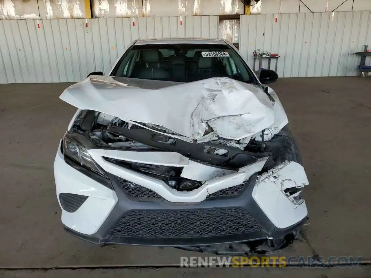 5 Photograph of a damaged car 4T1G11AKXLU376473 TOYOTA CAMRY 2020