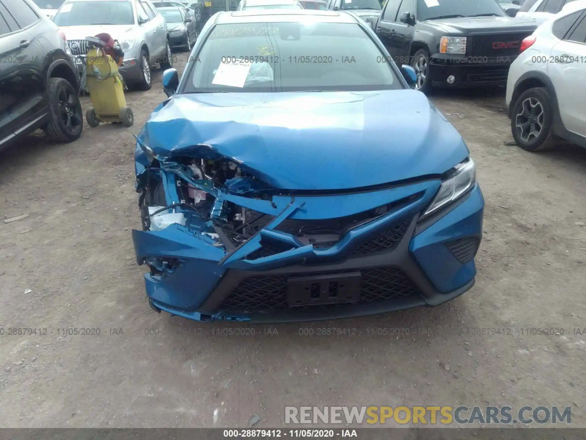 6 Photograph of a damaged car 4T1G11AKXLU377672 TOYOTA CAMRY 2020