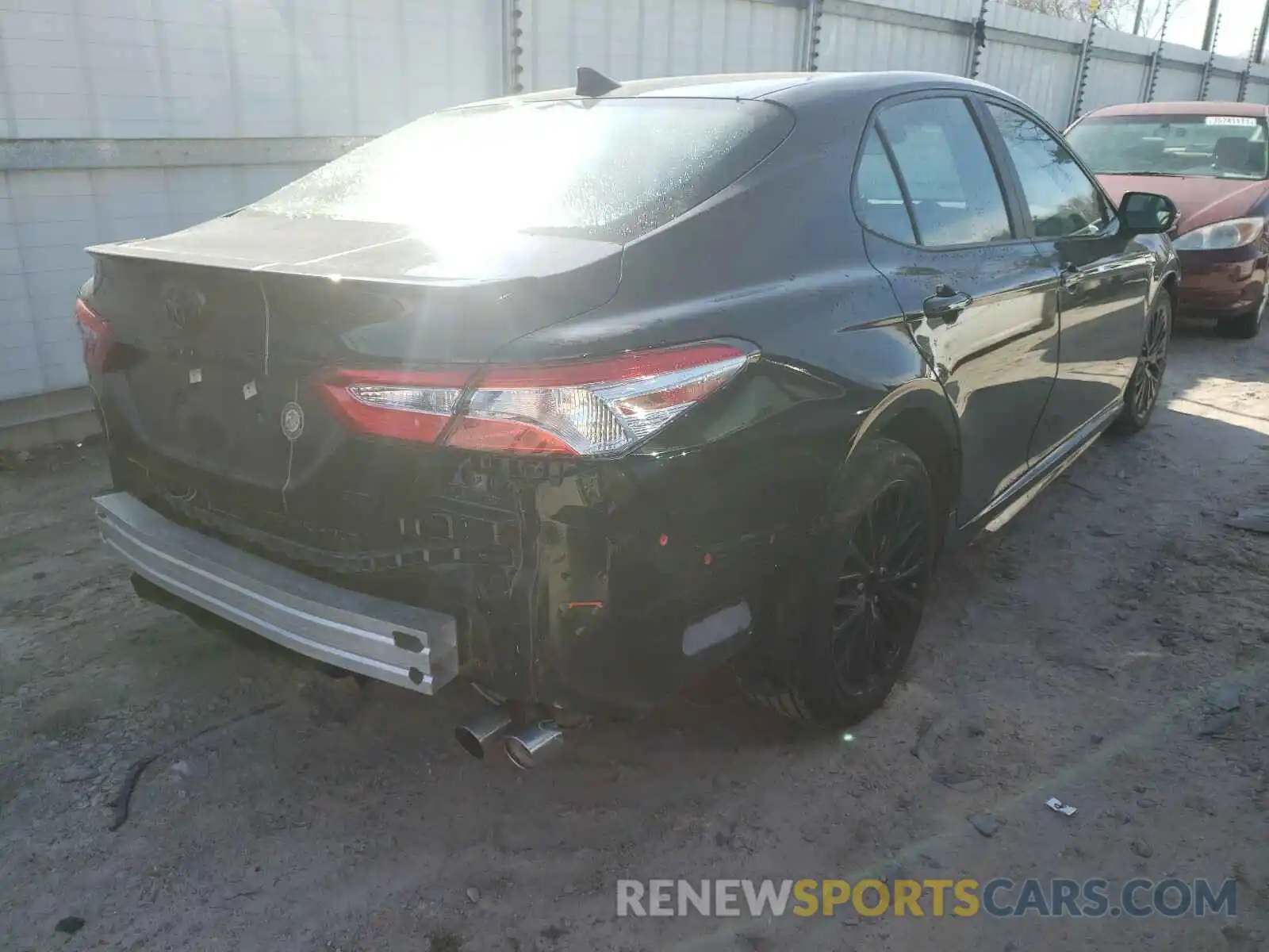 4 Photograph of a damaged car 4T1G11AKXLU379499 TOYOTA CAMRY 2020