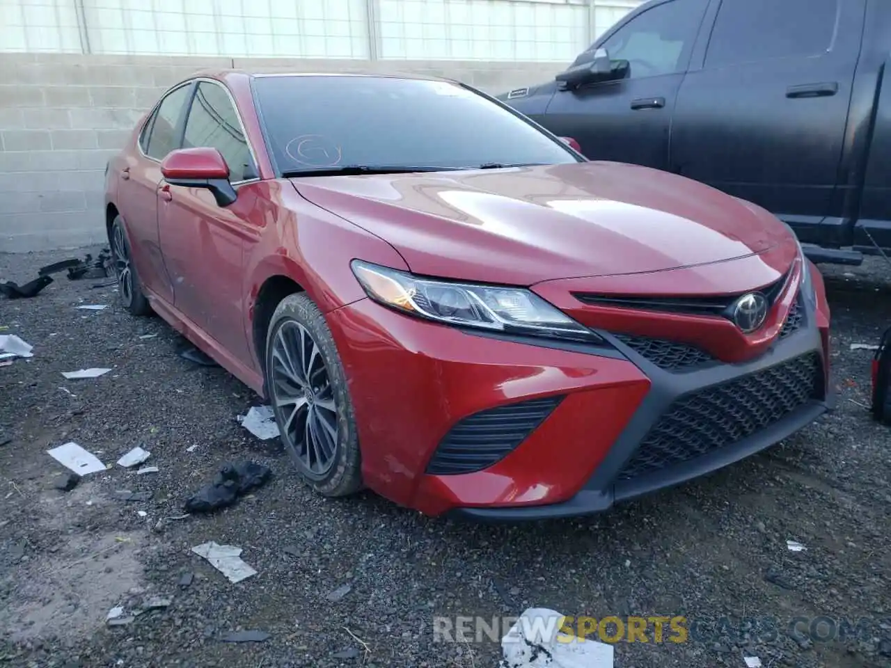 1 Photograph of a damaged car 4T1G11AKXLU394794 TOYOTA CAMRY 2020