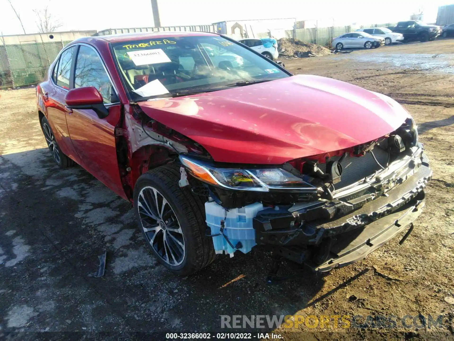 6 Photograph of a damaged car 4T1G11AKXLU401016 TOYOTA CAMRY 2020