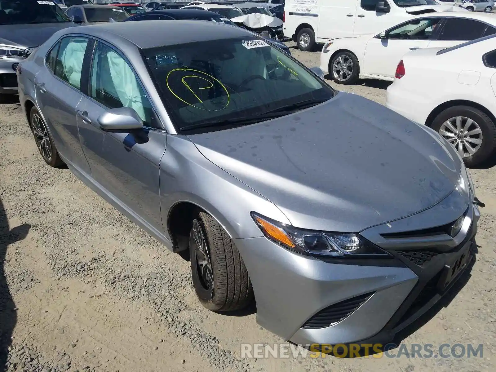 1 Photograph of a damaged car 4T1G11AKXLU502265 TOYOTA CAMRY 2020