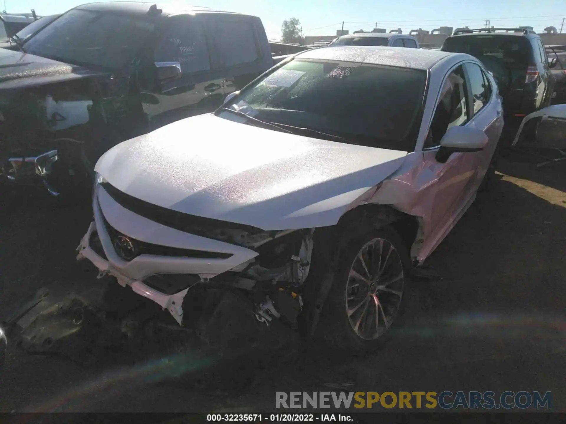 2 Photograph of a damaged car 4T1G11AKXLU505778 TOYOTA CAMRY 2020