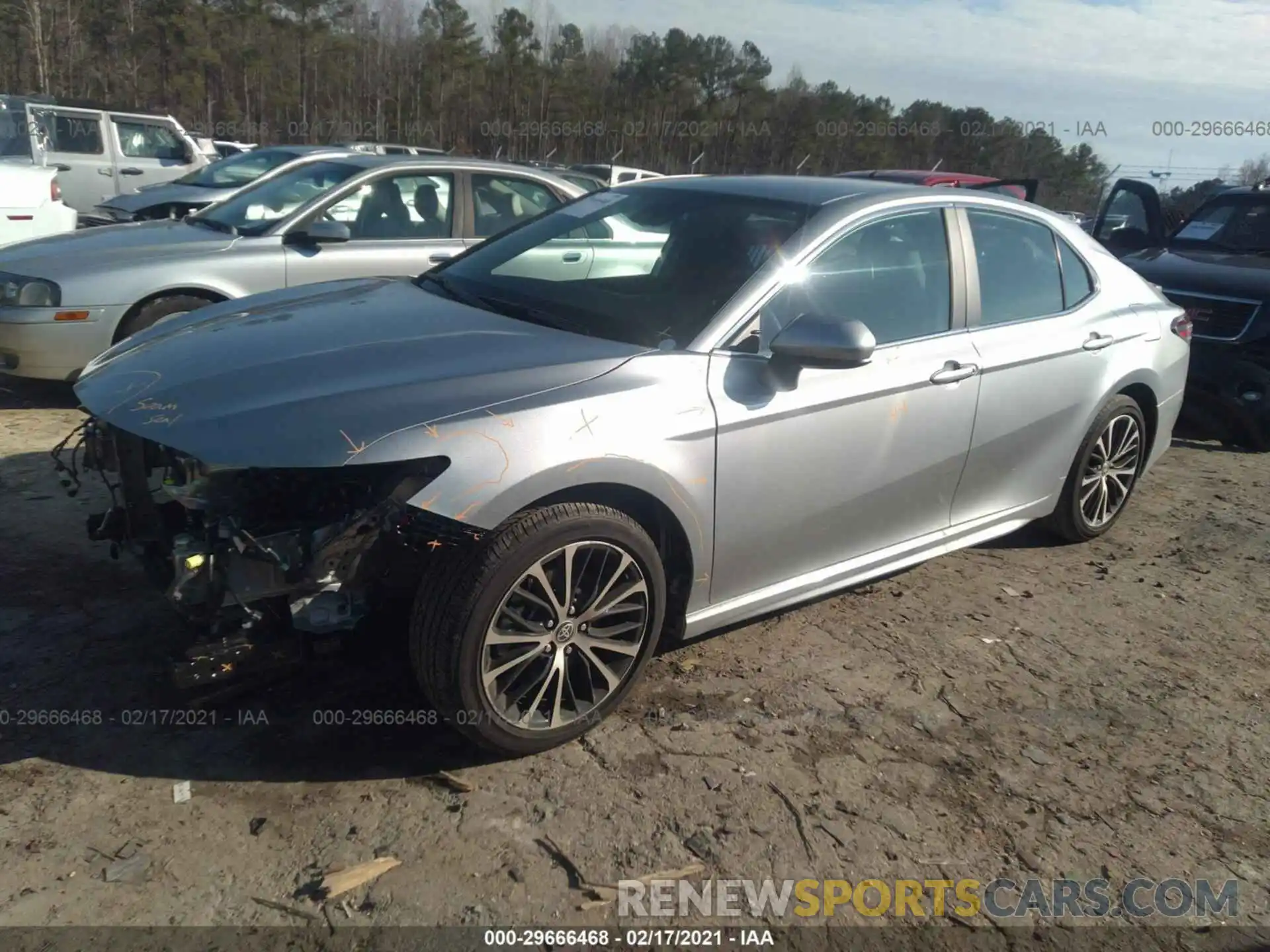 2 Photograph of a damaged car 4T1G11AKXLU508762 TOYOTA CAMRY 2020