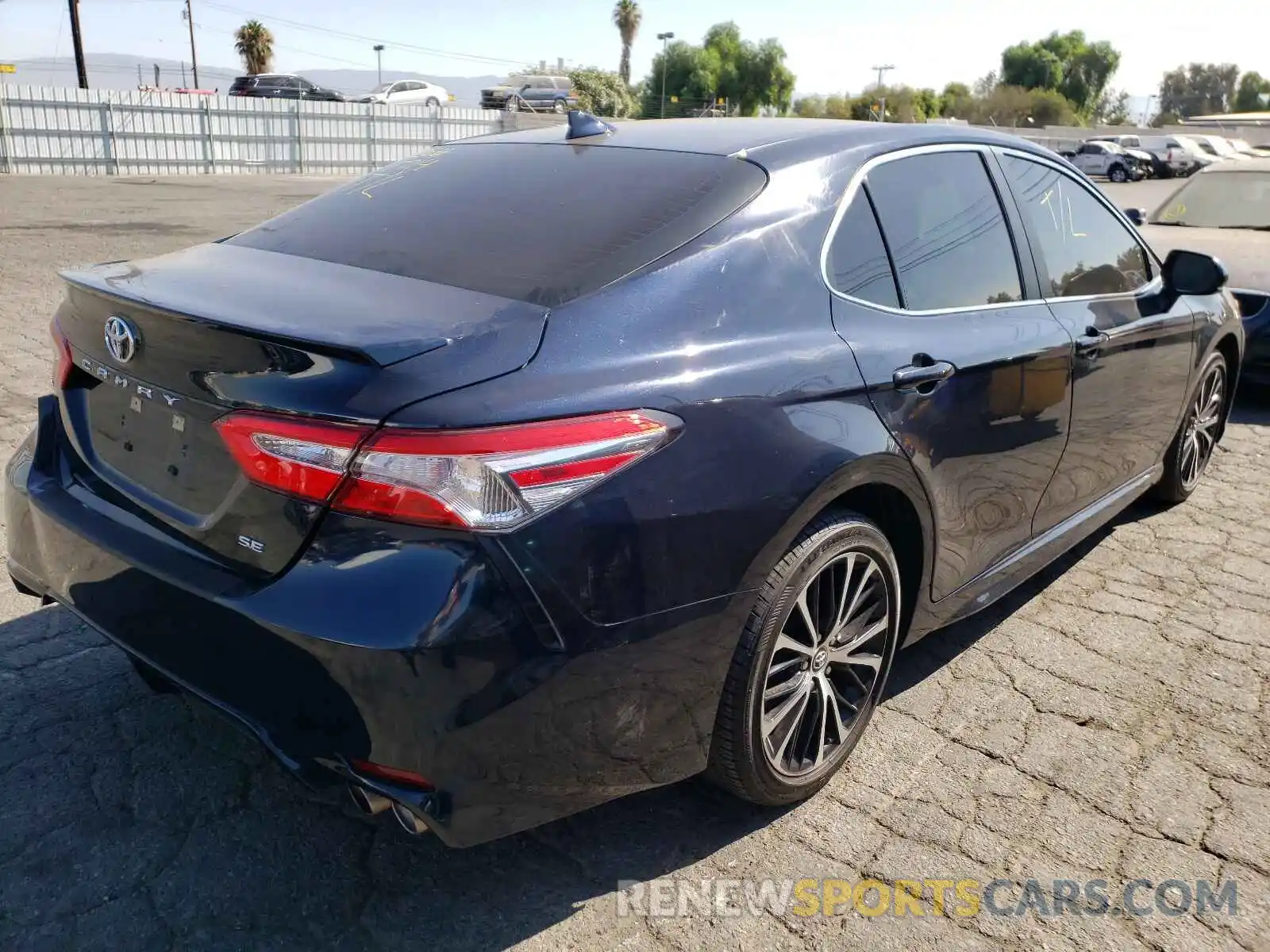 4 Photograph of a damaged car 4T1G11AKXLU860515 TOYOTA CAMRY 2020