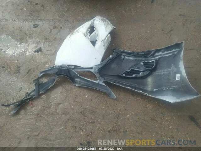 11 Photograph of a damaged car 4T1G11AKXLU863902 TOYOTA CAMRY 2020