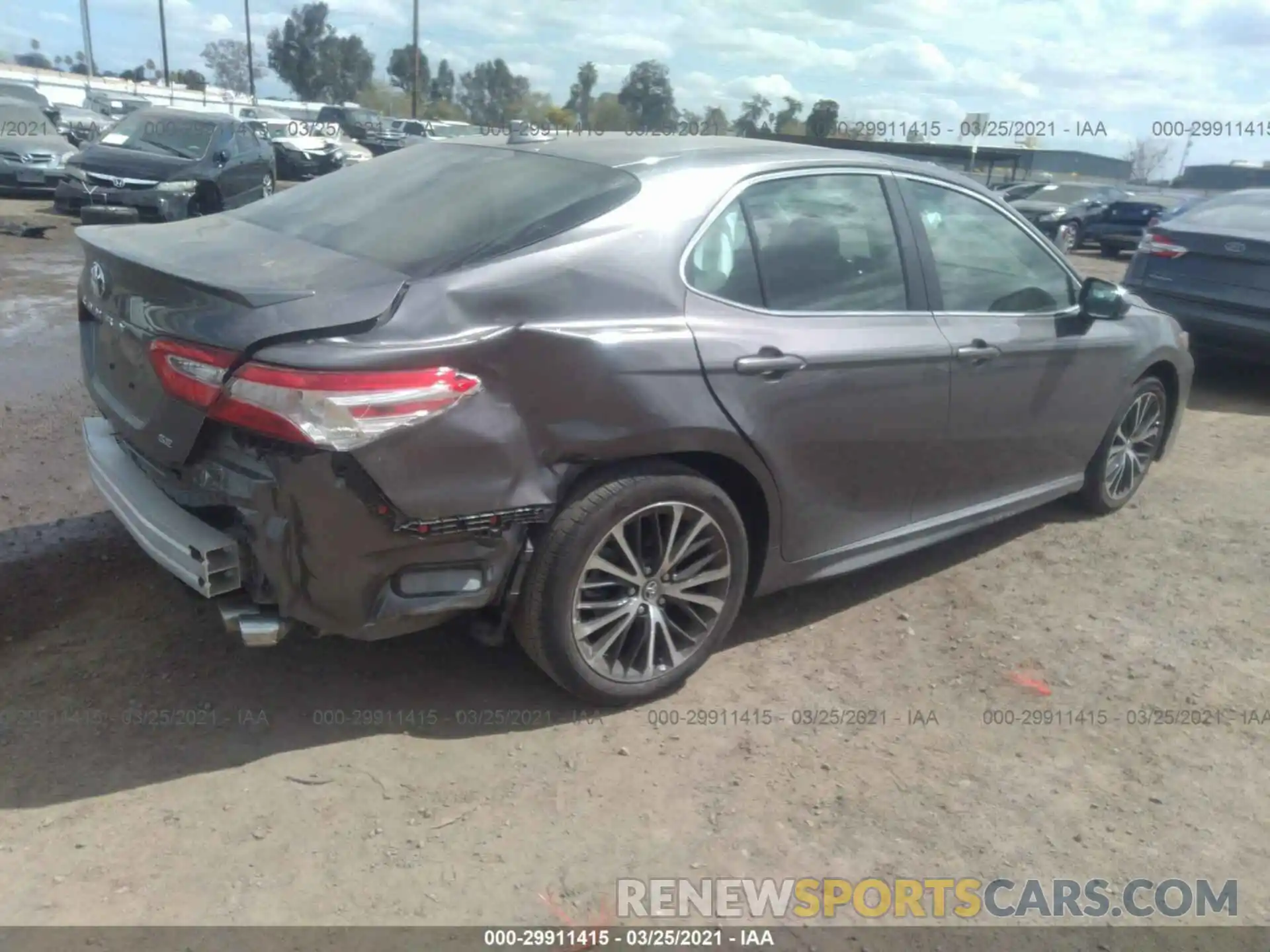 4 Photograph of a damaged car 4T1G11AKXLU867707 TOYOTA CAMRY 2020