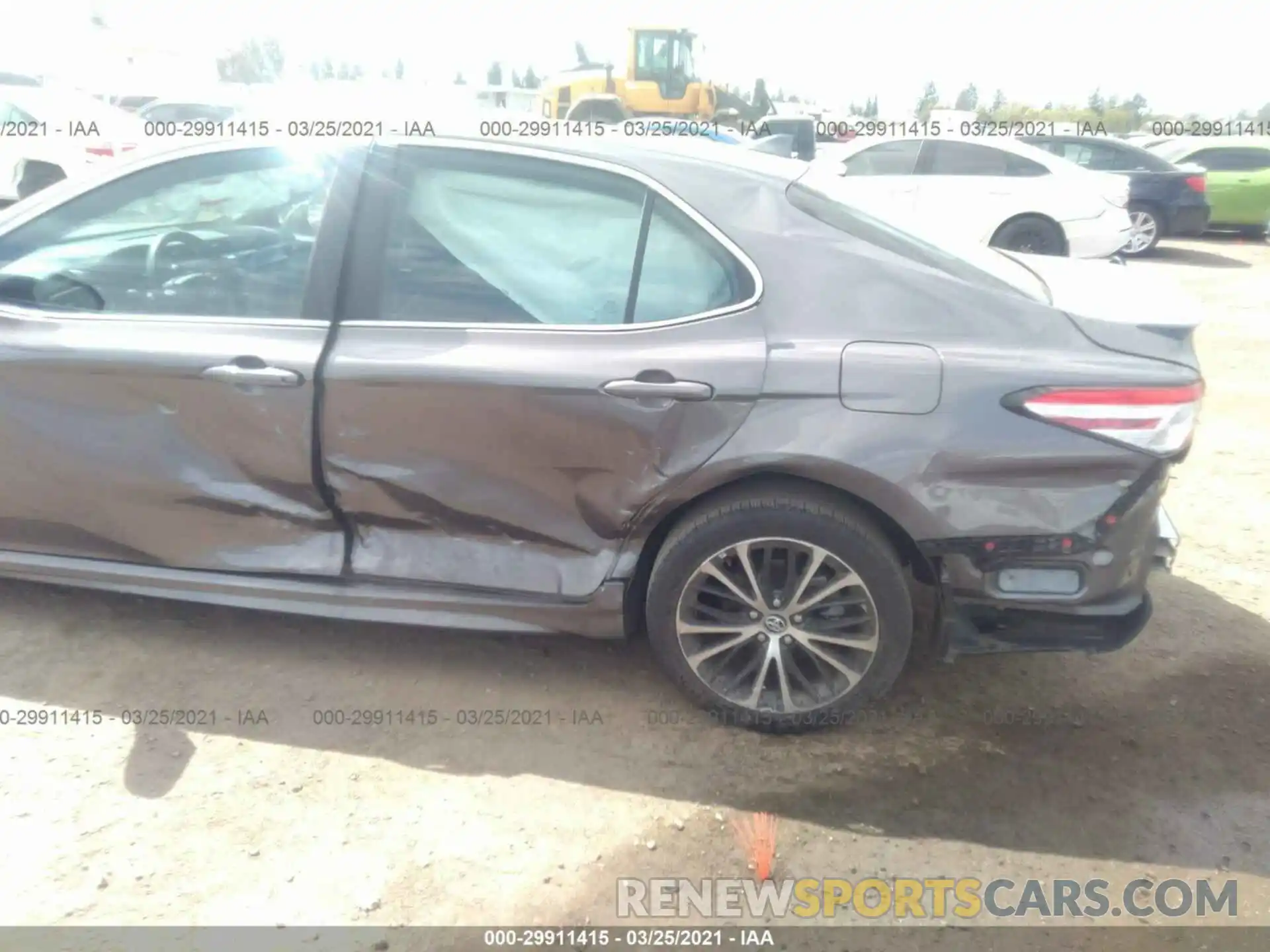 6 Photograph of a damaged car 4T1G11AKXLU867707 TOYOTA CAMRY 2020