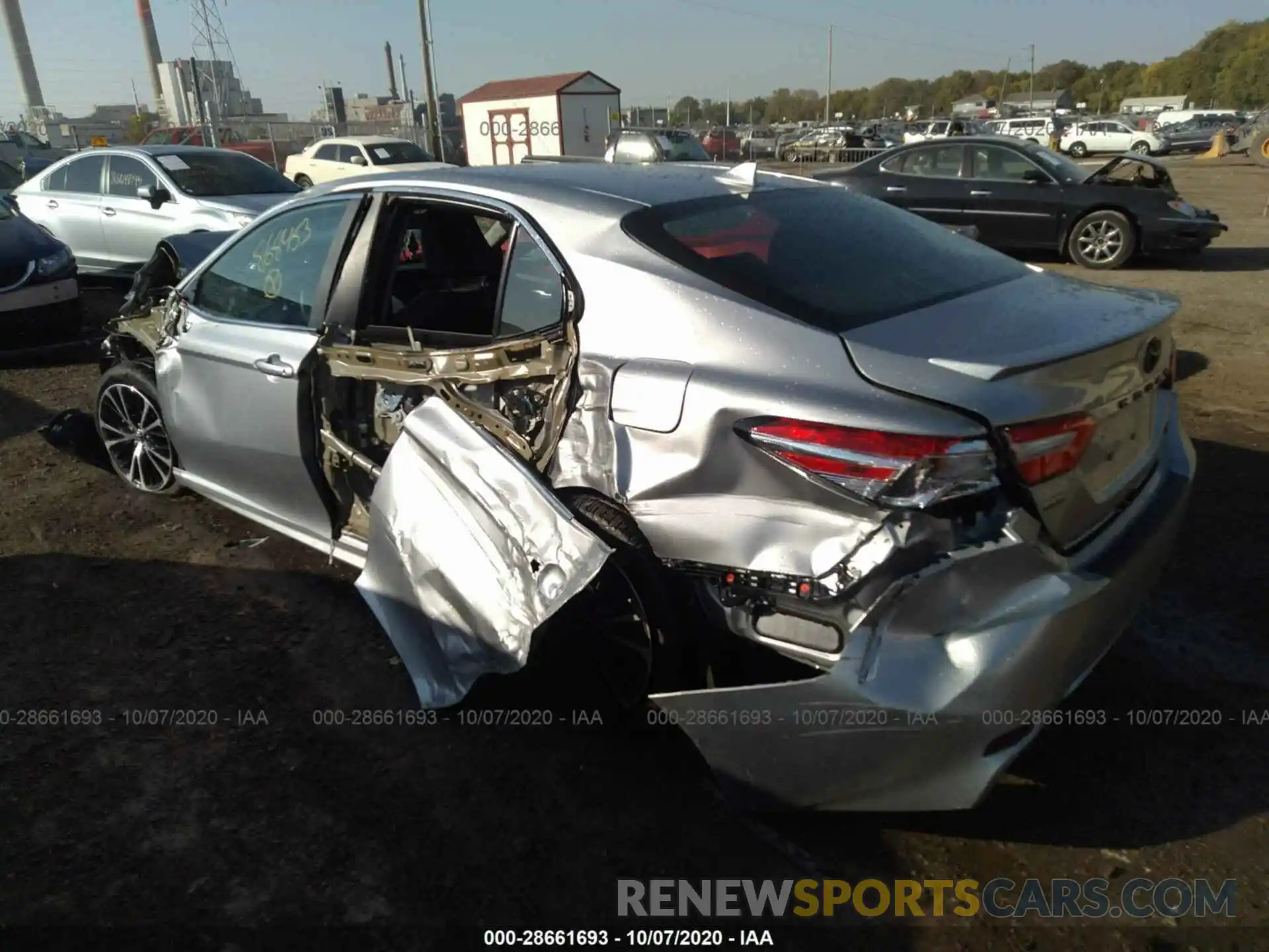 3 Photograph of a damaged car 4T1G11AKXLU868453 TOYOTA CAMRY 2020