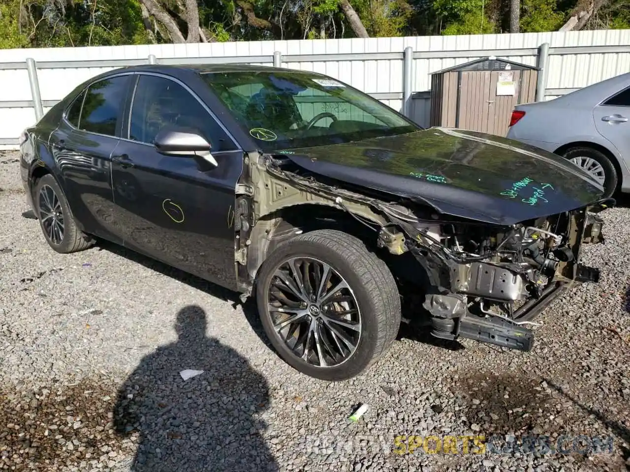 4 Photograph of a damaged car 4T1G11AKXLU869389 TOYOTA CAMRY 2020