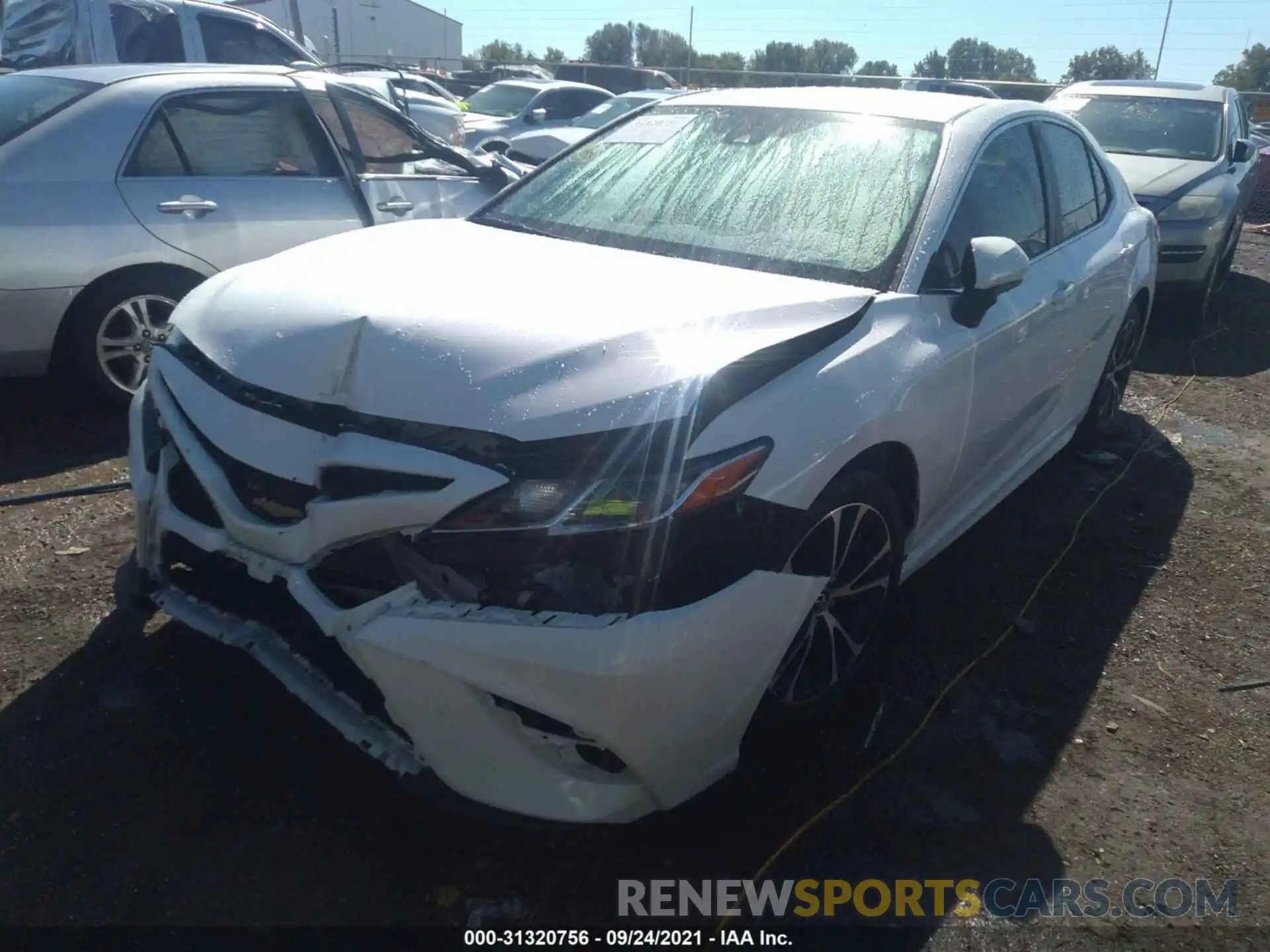 2 Photograph of a damaged car 4T1G11AKXLU869828 TOYOTA CAMRY 2020