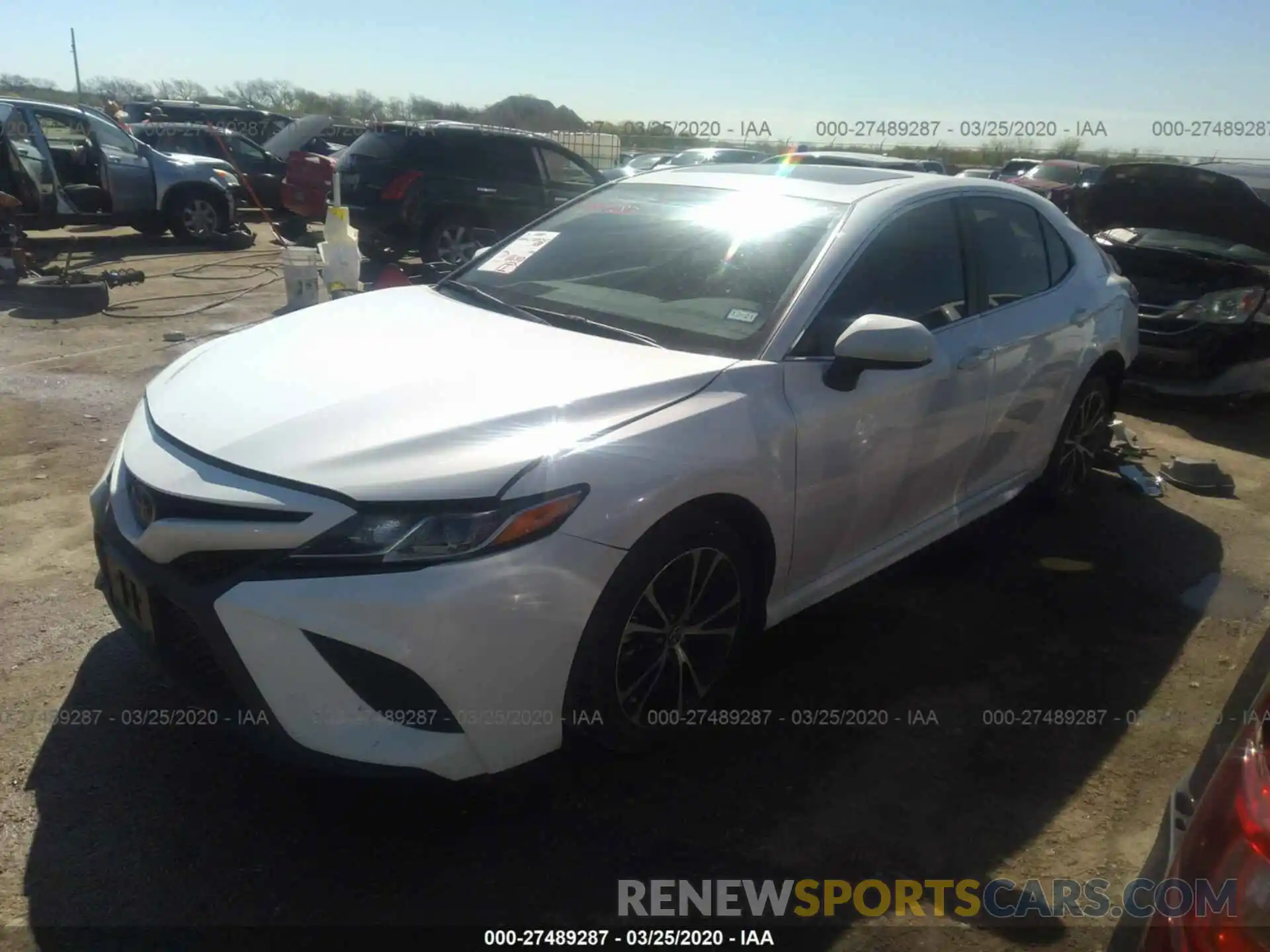 2 Photograph of a damaged car 4T1G11AKXLU872535 TOYOTA CAMRY 2020