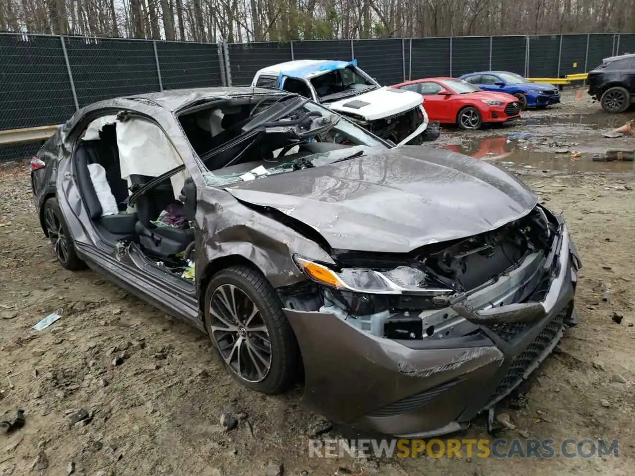 1 Photograph of a damaged car 4T1G11AKXLU873944 TOYOTA CAMRY 2020