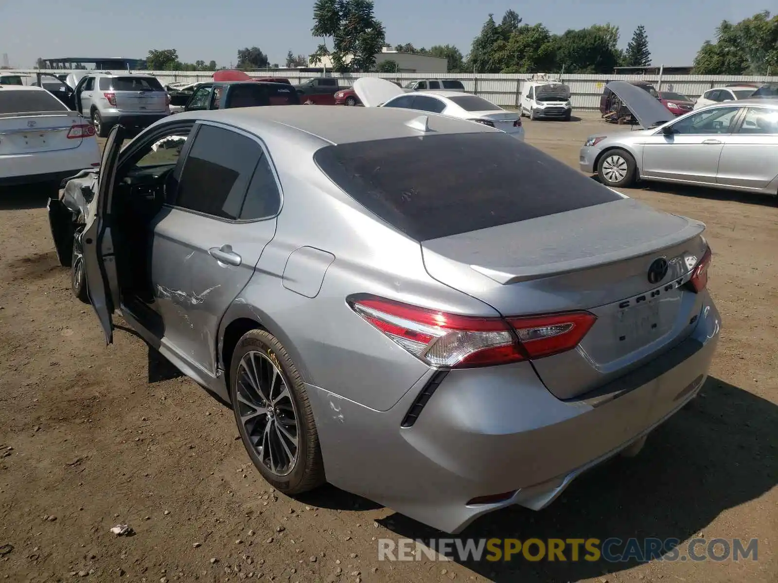 3 Photograph of a damaged car 4T1G11AKXLU875872 TOYOTA CAMRY 2020