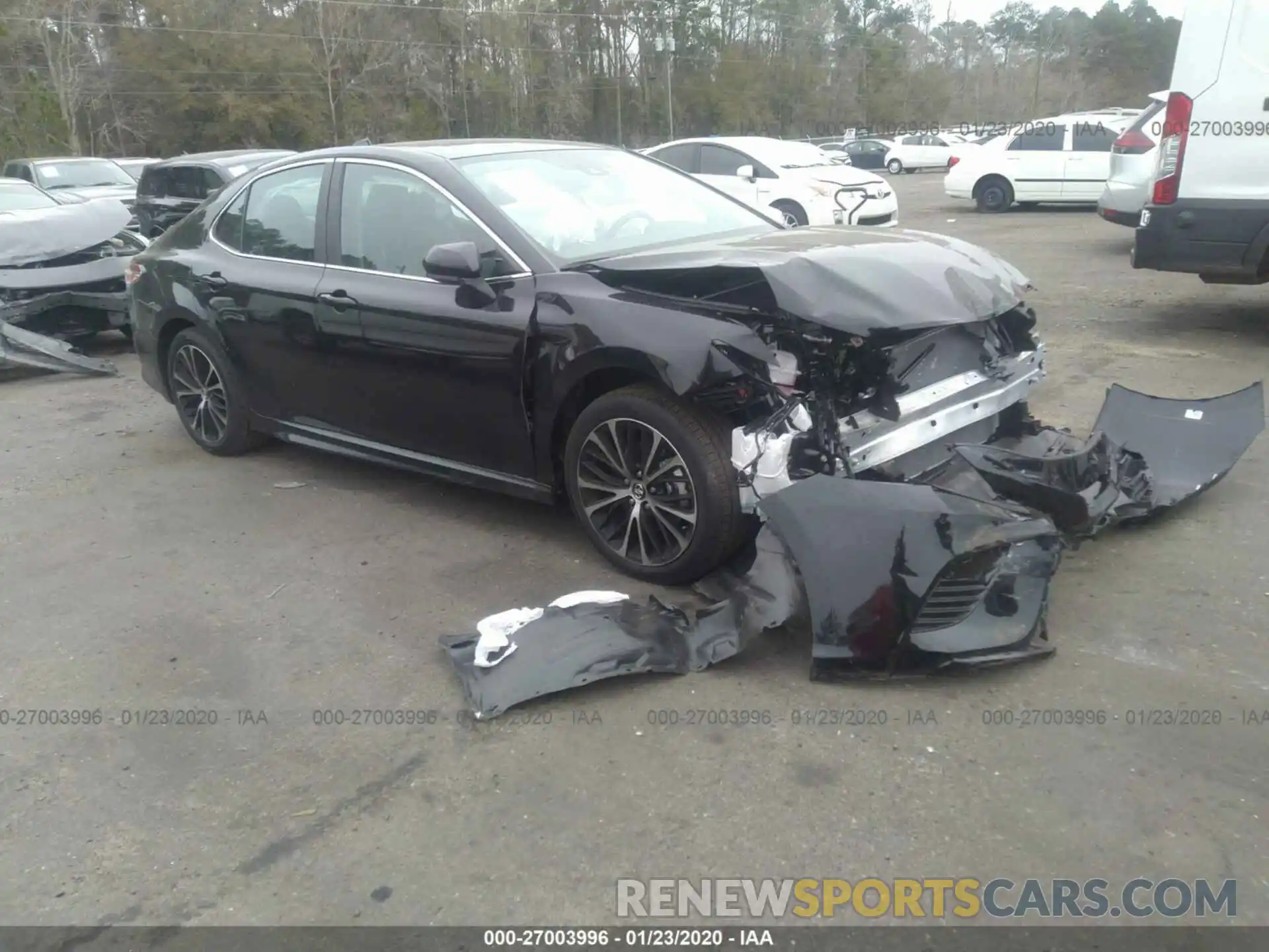 1 Photograph of a damaged car 4T1G11AKXLU876987 TOYOTA CAMRY 2020