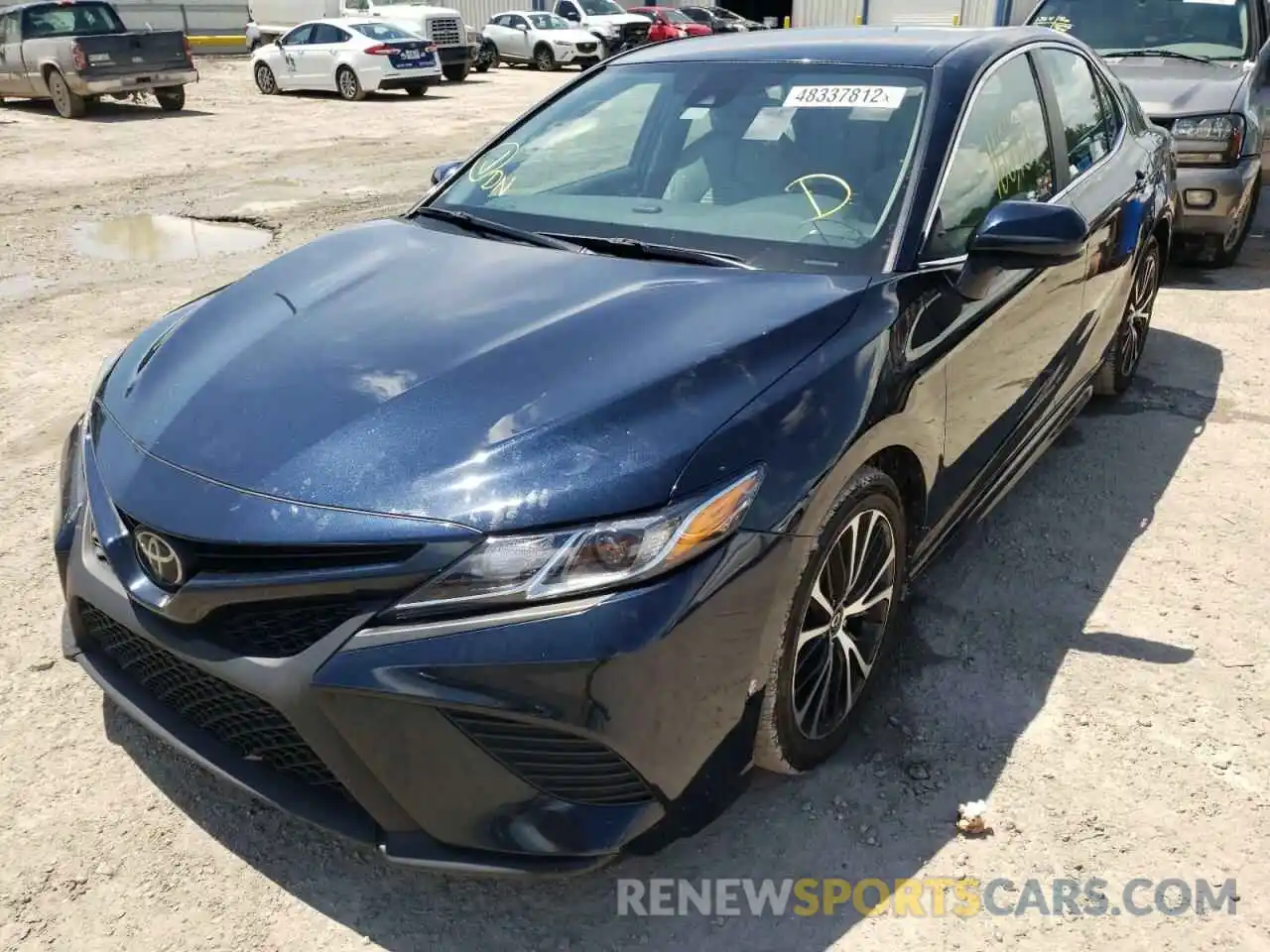 9 Photograph of a damaged car 4T1G11AKXLU877833 TOYOTA CAMRY 2020