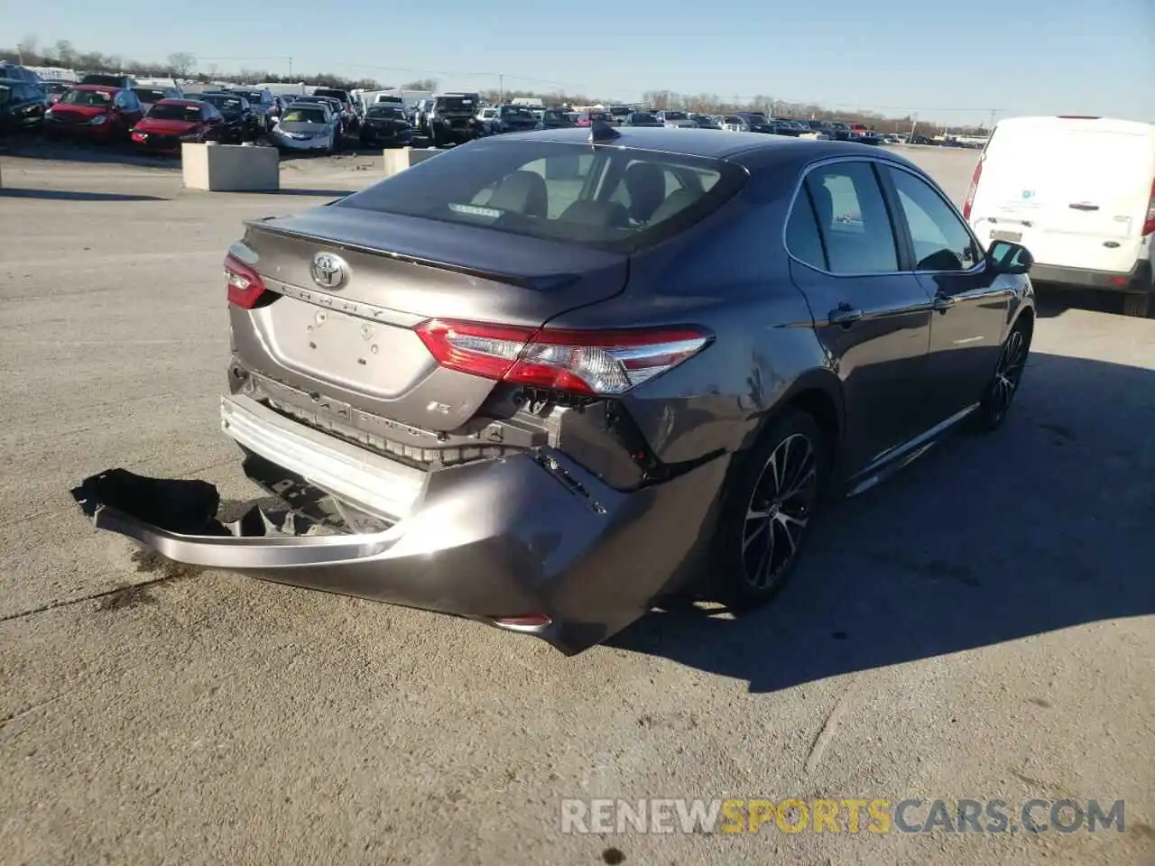 4 Photograph of a damaged car 4T1G11AKXLU879307 TOYOTA CAMRY 2020