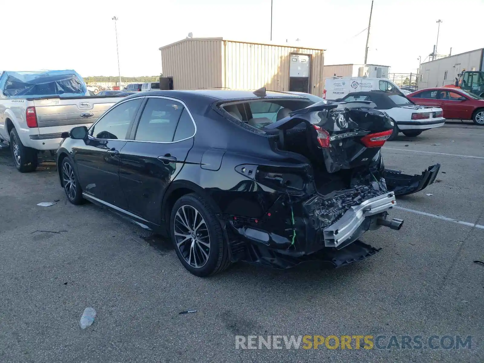 3 Photograph of a damaged car 4T1G11AKXLU883566 TOYOTA CAMRY 2020