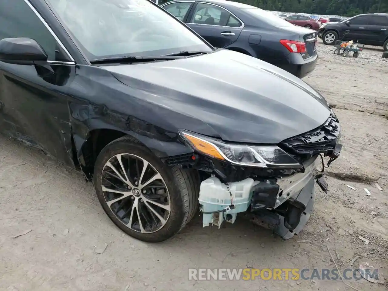 9 Photograph of a damaged car 4T1G11AKXLU891652 TOYOTA CAMRY 2020