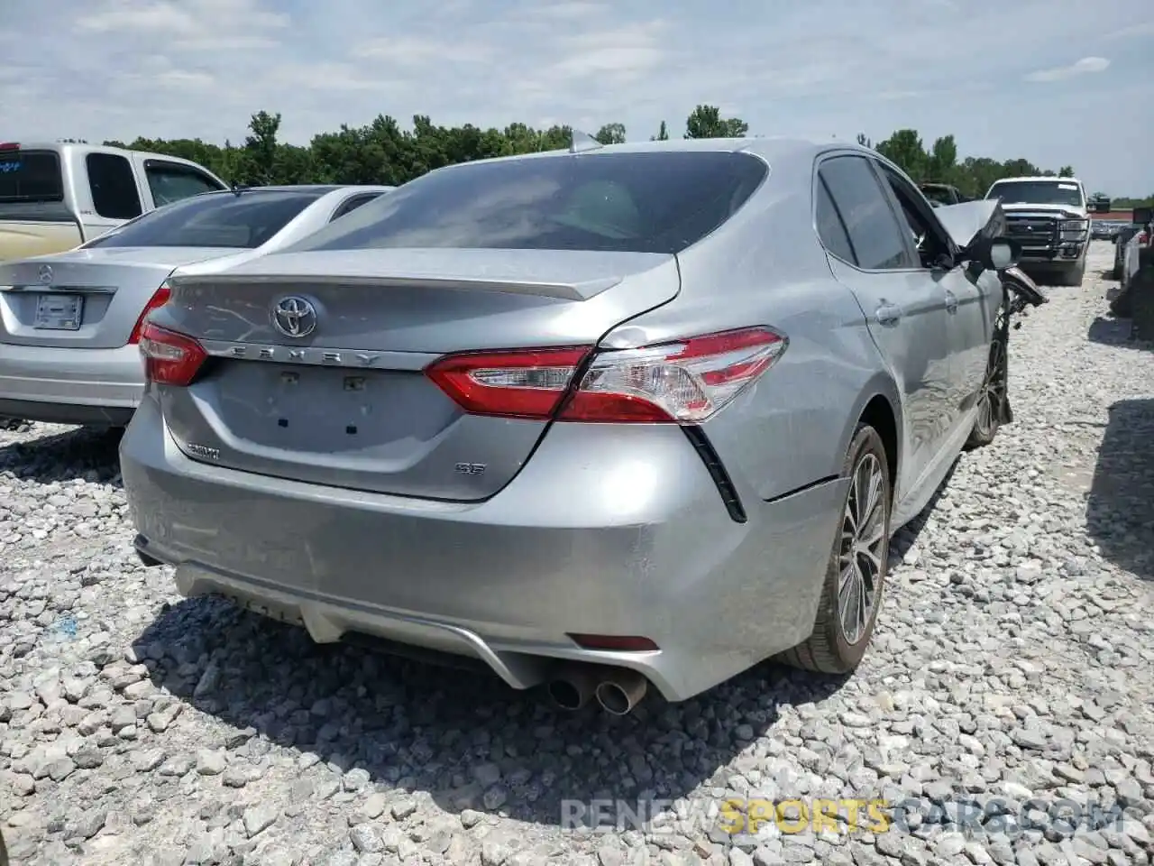 3 Photograph of a damaged car 4T1G11AKXLU896818 TOYOTA CAMRY 2020