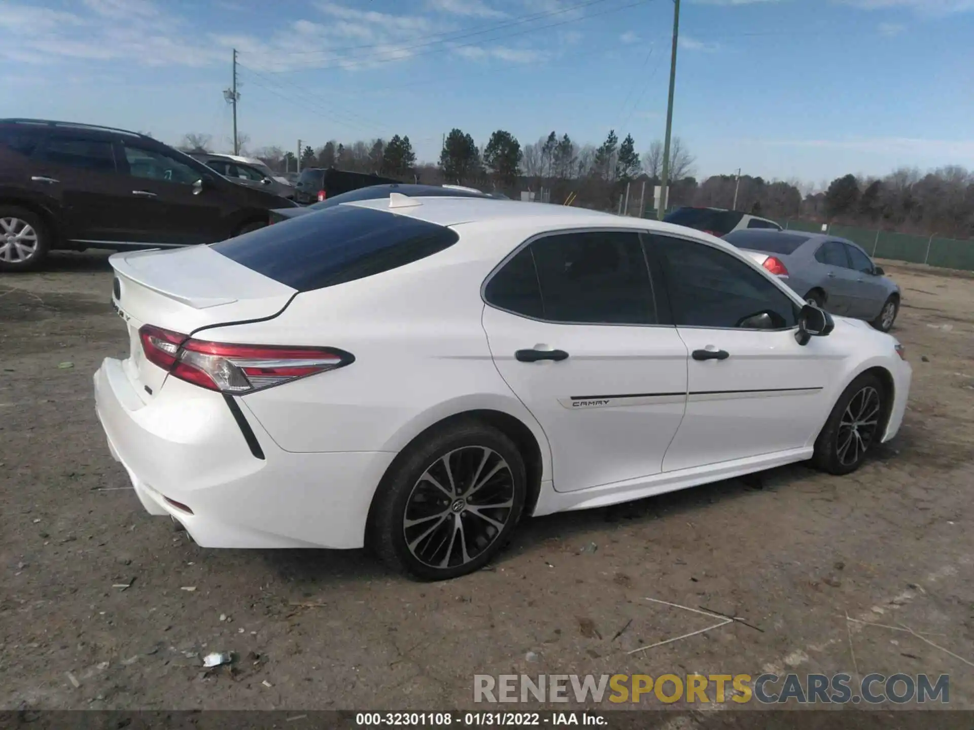 4 Photograph of a damaged car 4T1G11AKXLU900012 TOYOTA CAMRY 2020