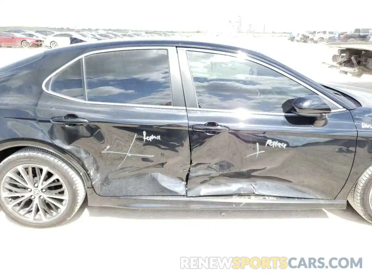 9 Photograph of a damaged car 4T1G11AKXLU901659 TOYOTA CAMRY 2020