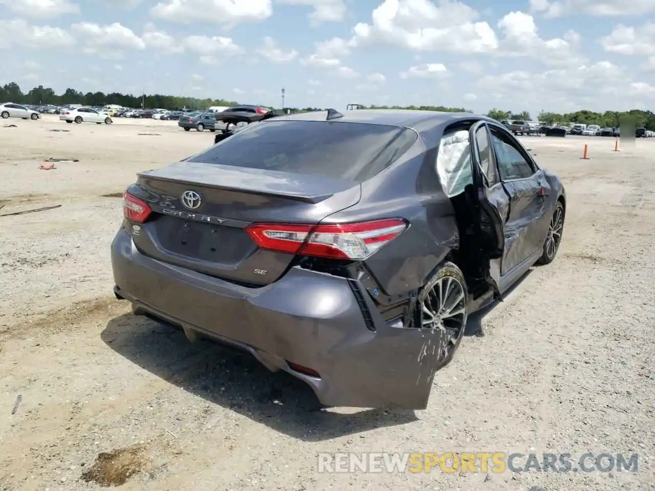 4 Photograph of a damaged car 4T1G11AKXLU903024 TOYOTA CAMRY 2020