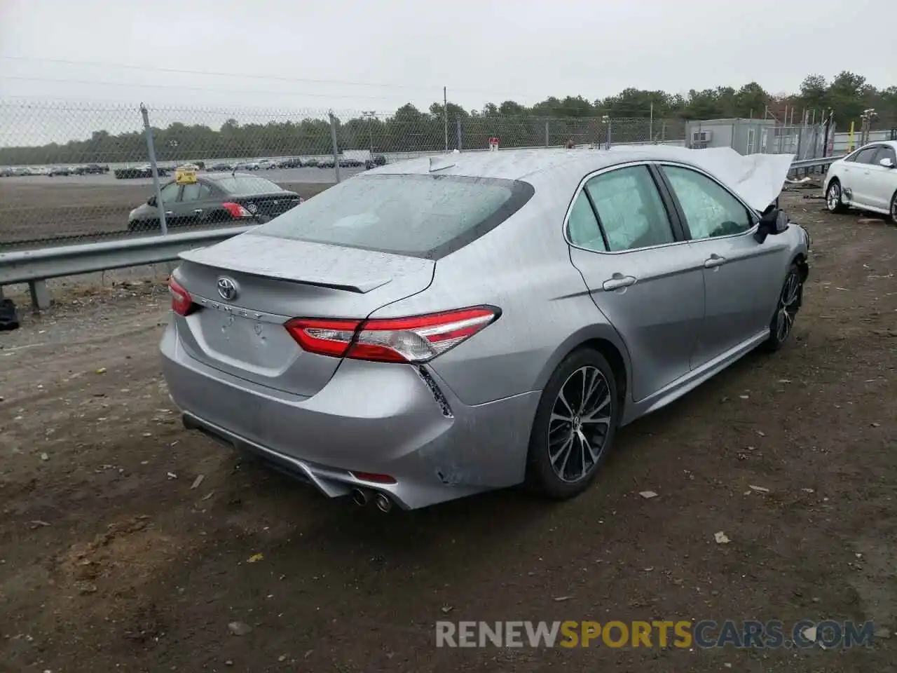 4 Photograph of a damaged car 4T1G11AKXLU904819 TOYOTA CAMRY 2020