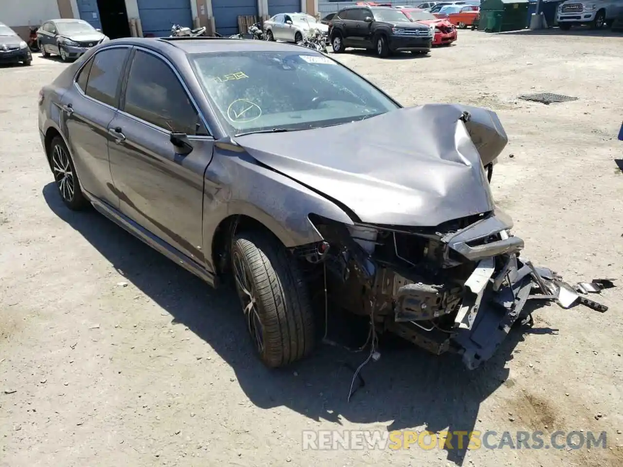 1 Photograph of a damaged car 4T1G11AKXLU907655 TOYOTA CAMRY 2020