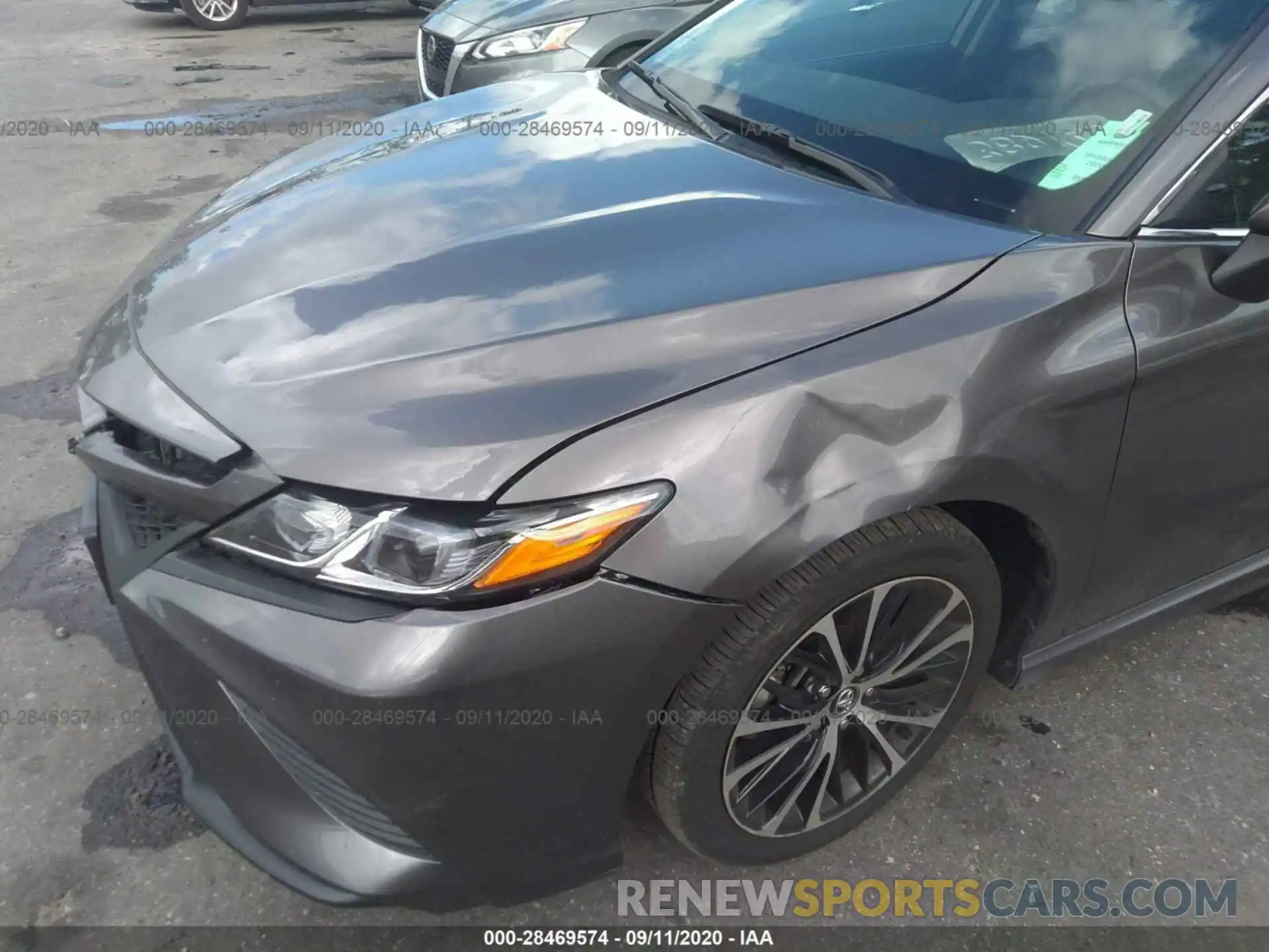 6 Photograph of a damaged car 4T1G11AKXLU910815 TOYOTA CAMRY 2020